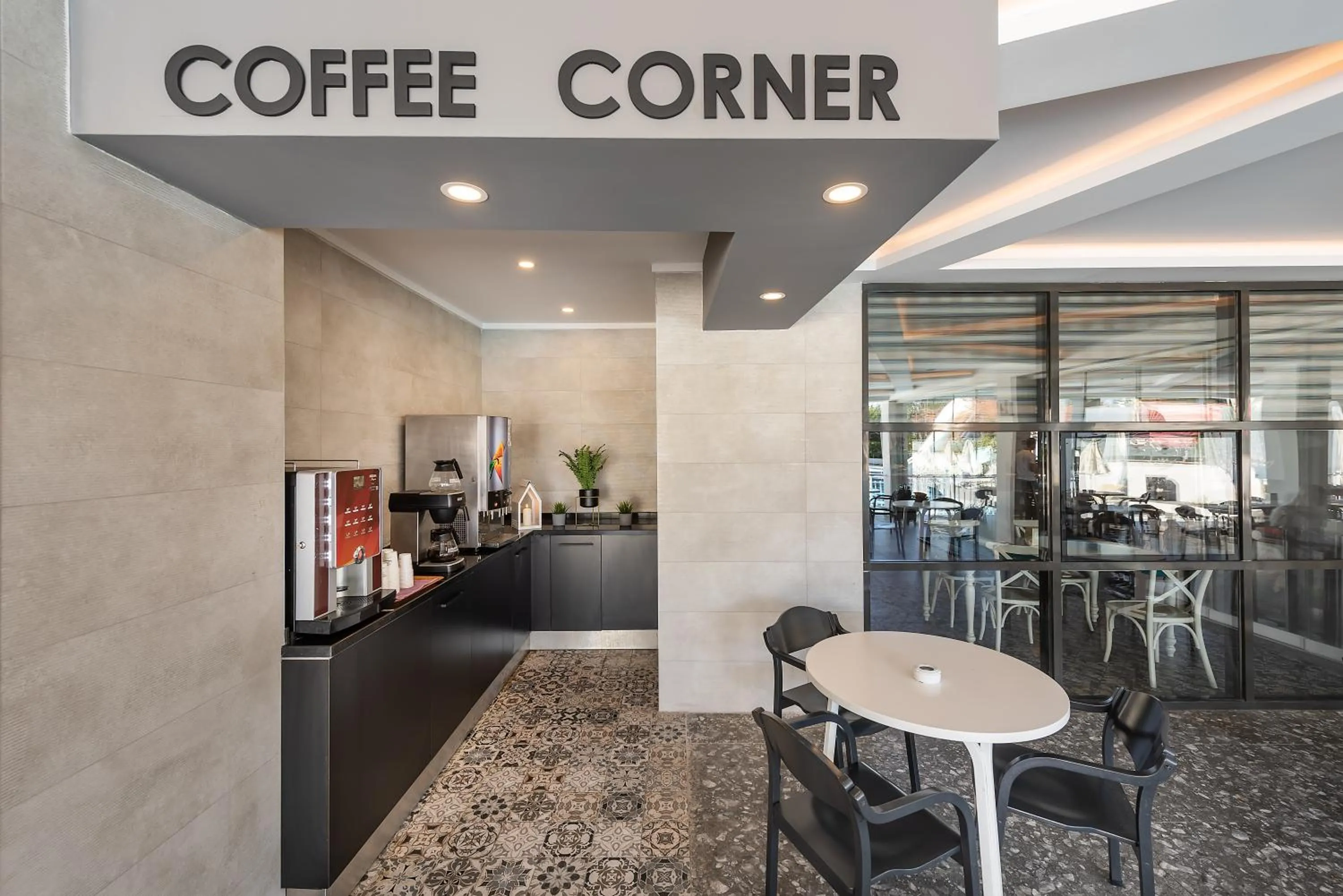 Restaurant/places to eat in White City Beach Adult Only