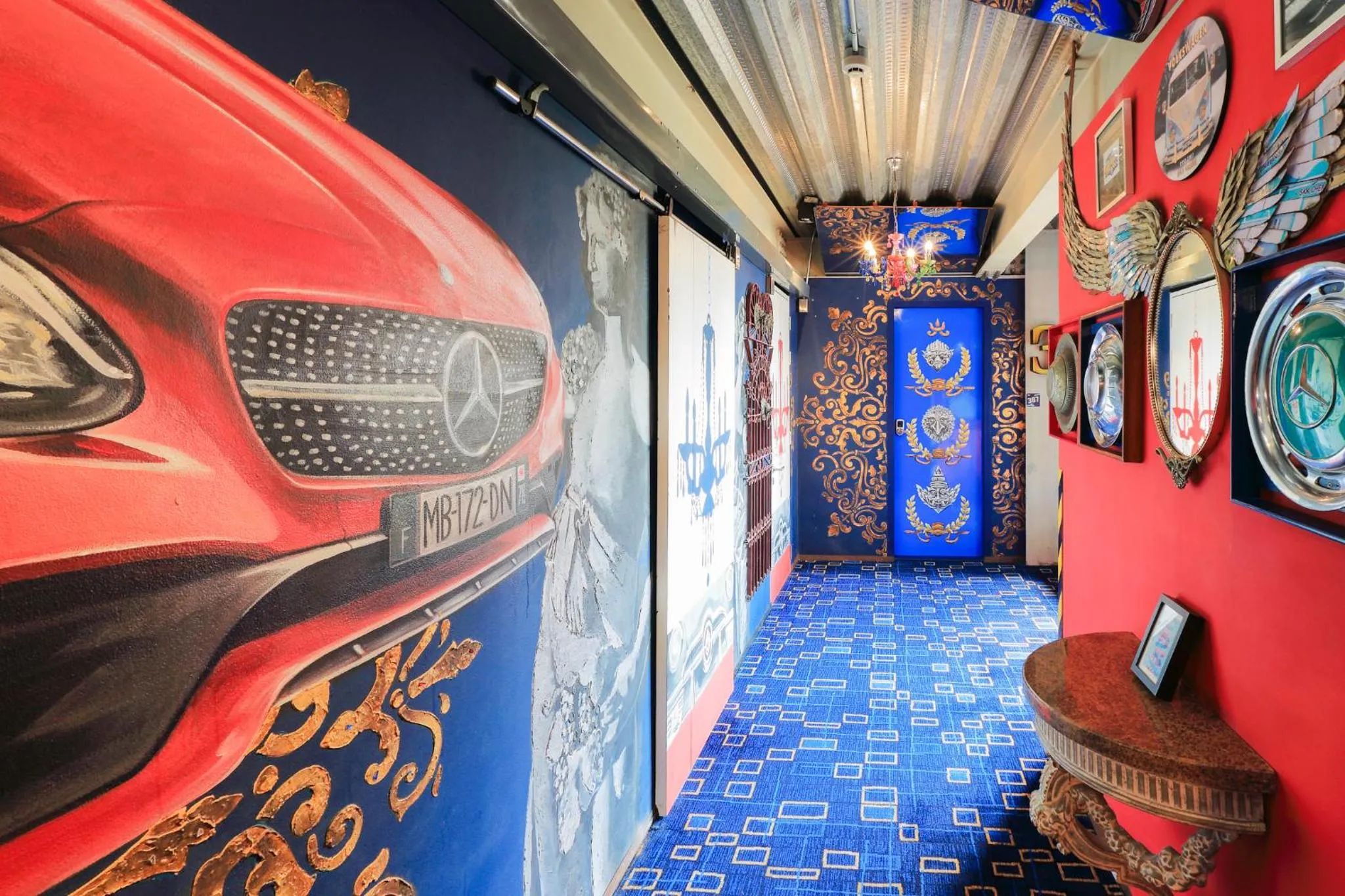 Bedroom in MeStyle Garage Hotel