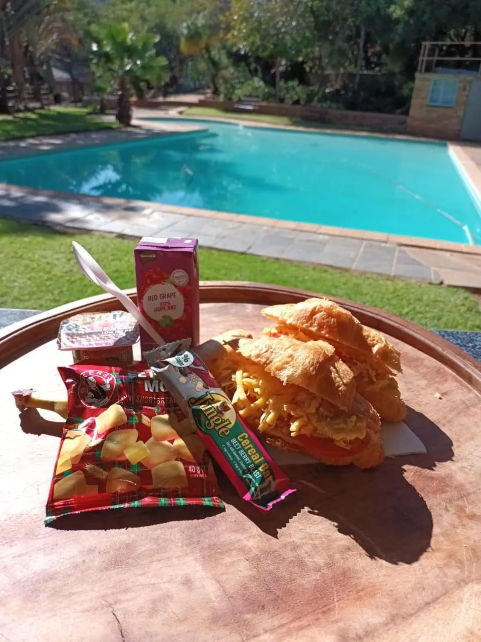 Meals in N4 Guest Lodge