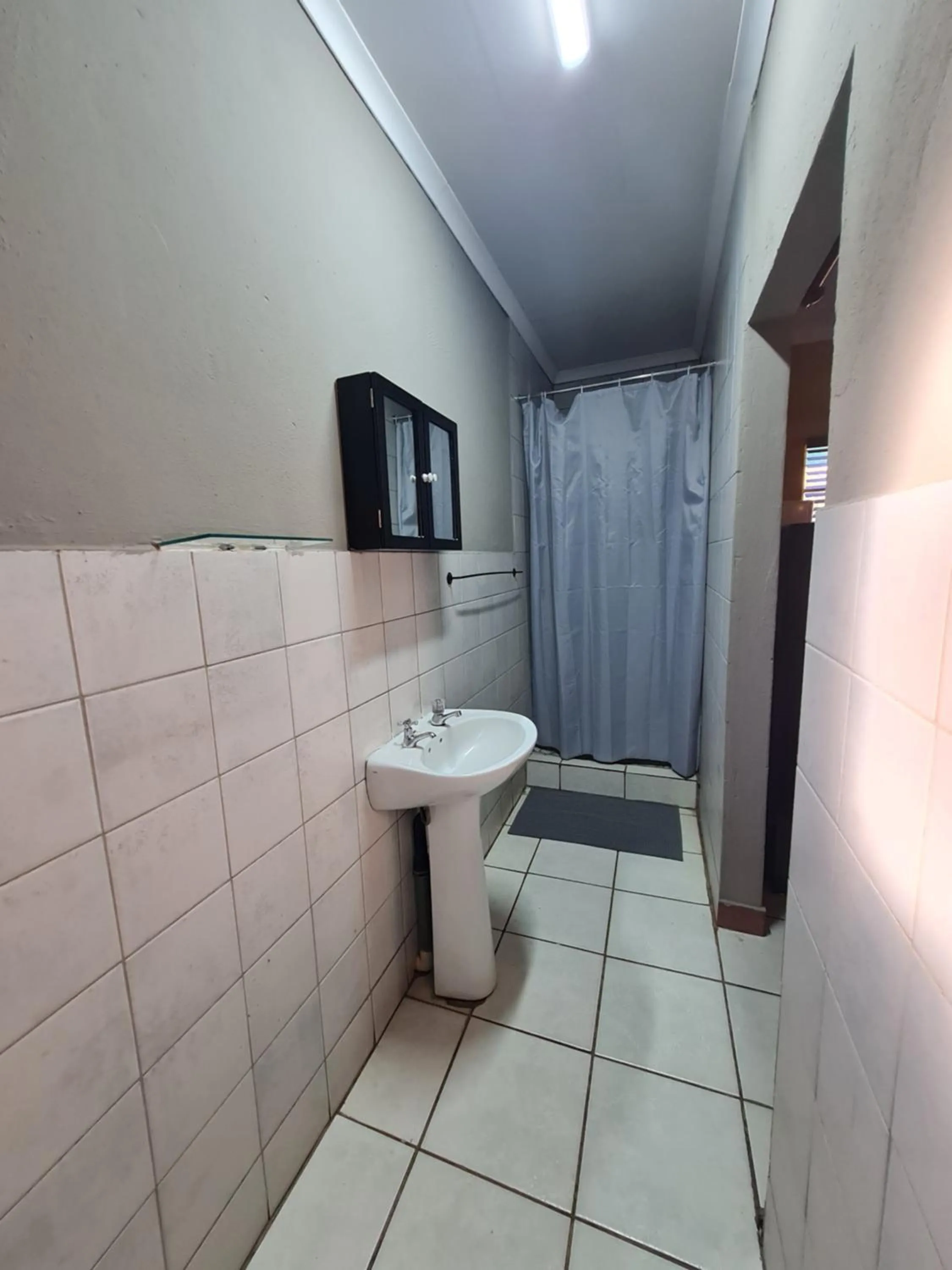 Bathroom in N4 Guest Lodge