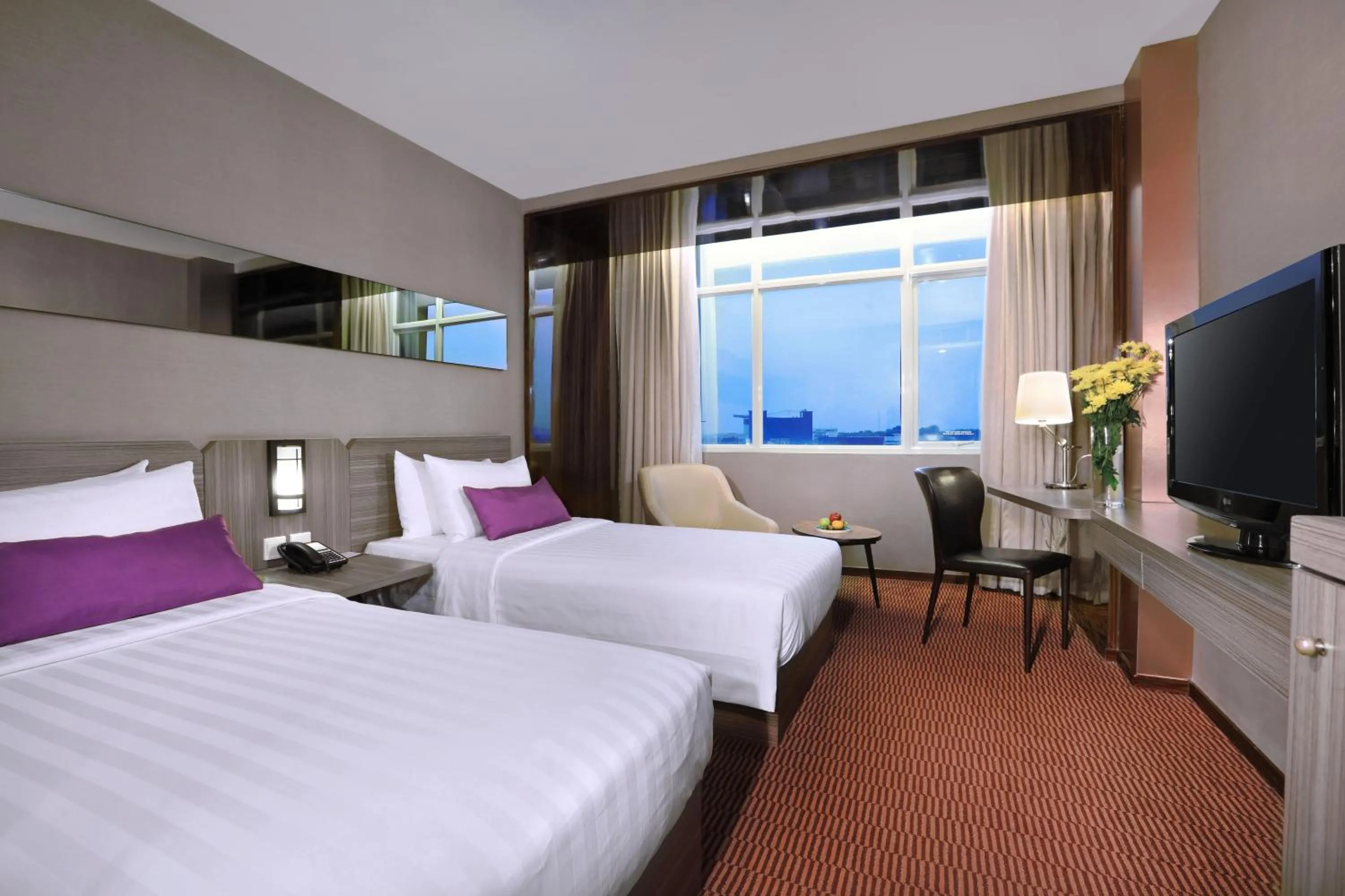 Photo of the whole room, Bed in The Alts Hotel