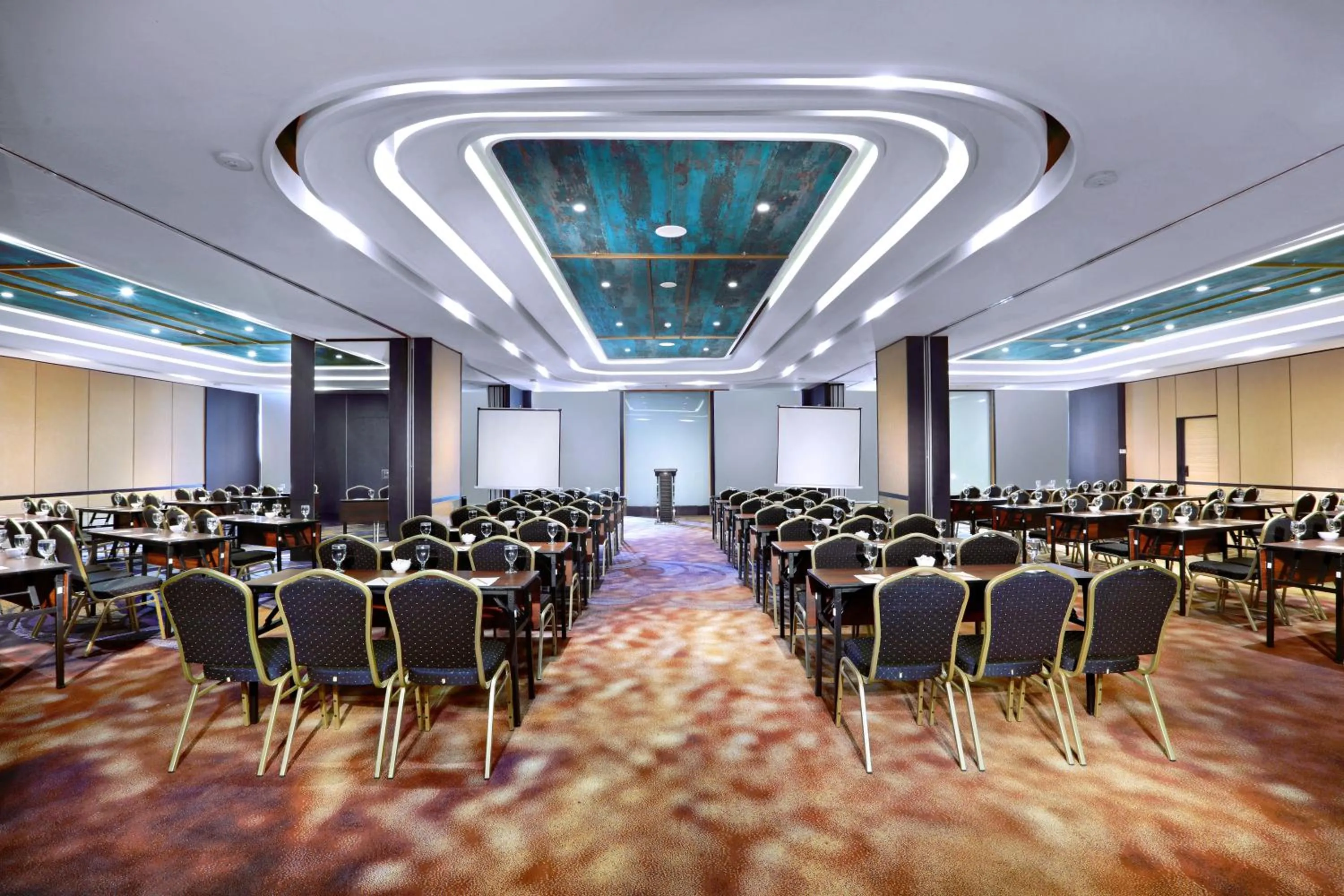 Meeting/conference room in The Alts Hotel