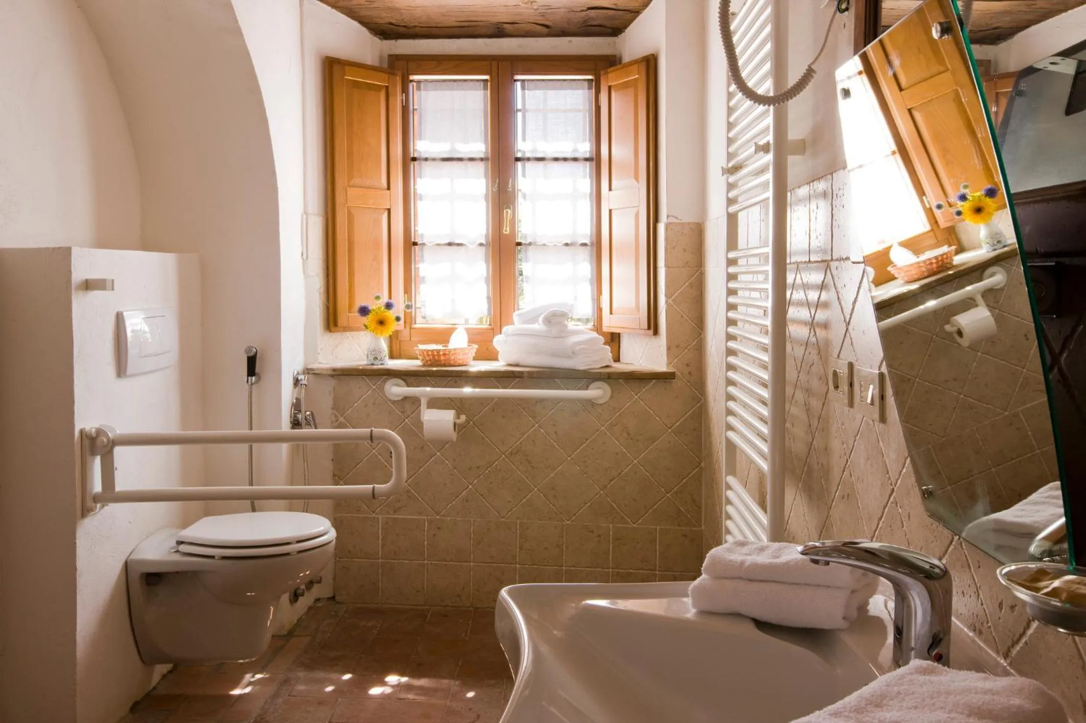 Bathroom in Castello Di Meleto