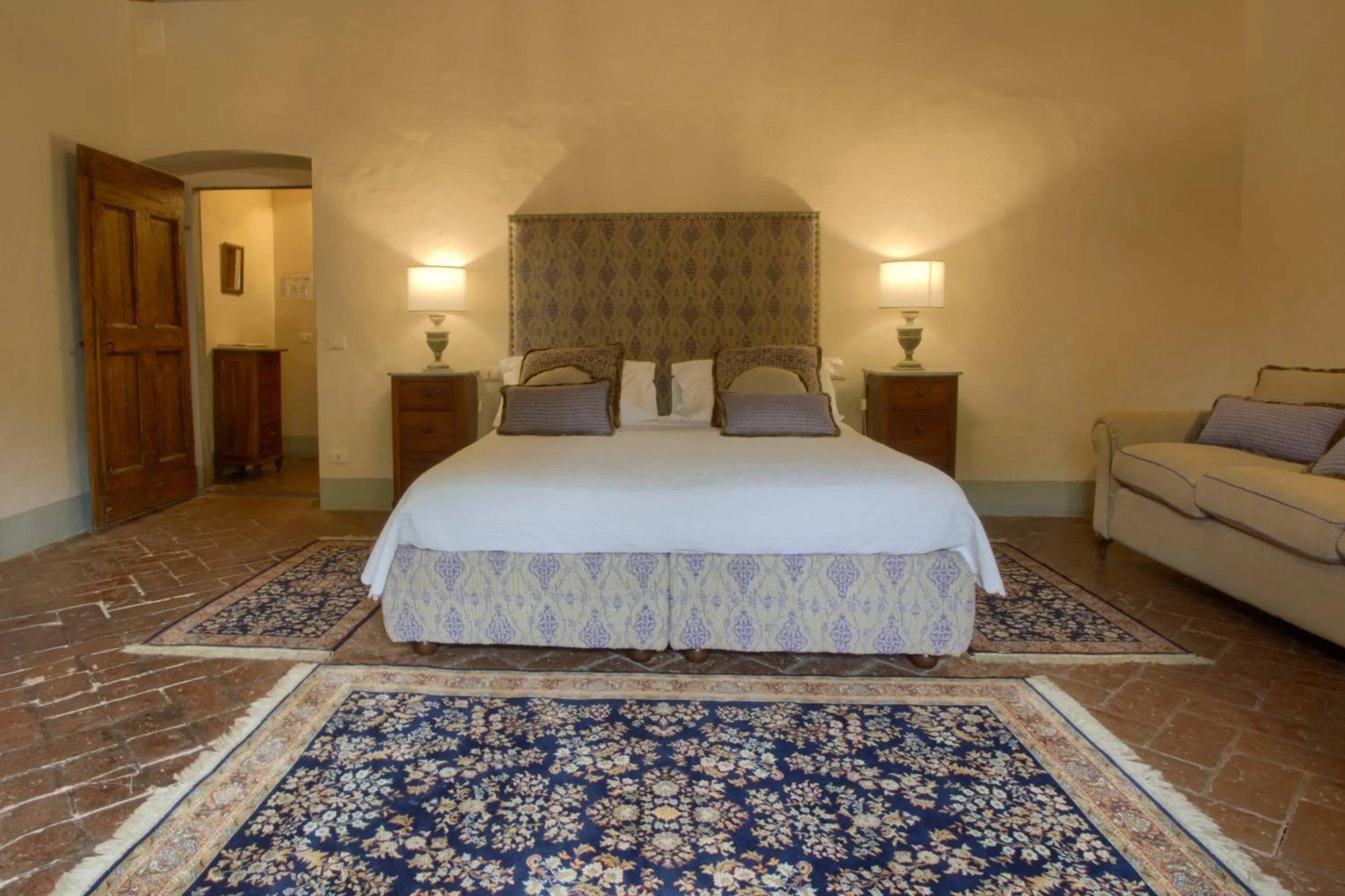 Bedroom, Bed in Castello Di Meleto