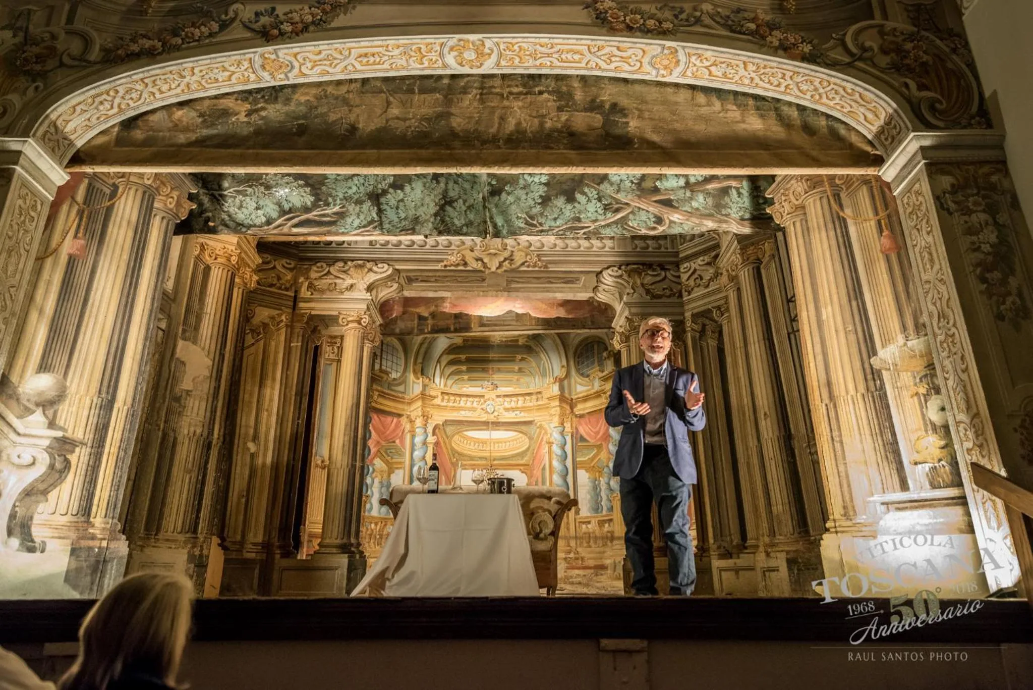Communal lounge/ TV room in Castello Di Meleto