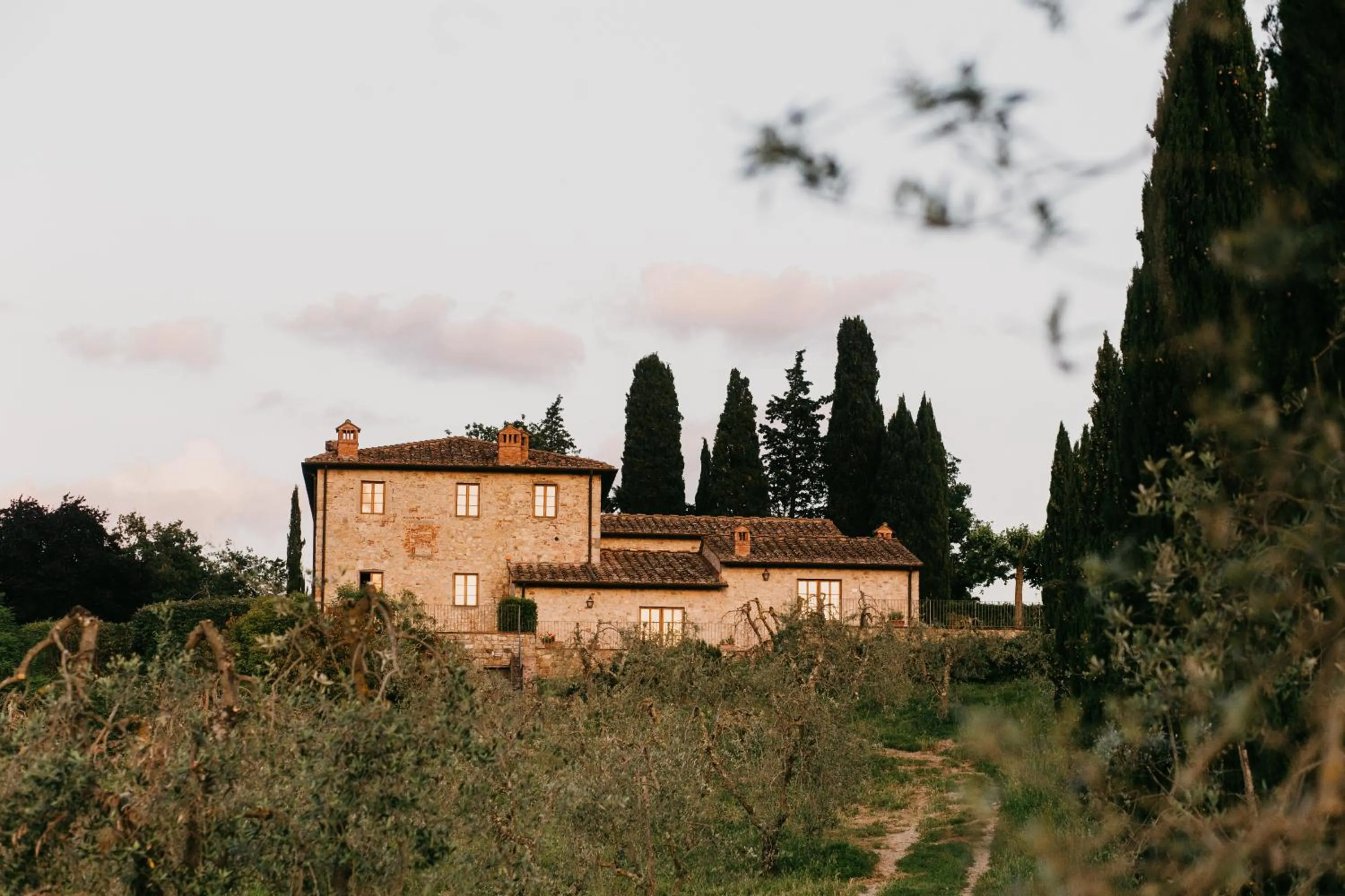 Property building in Castello Di Meleto