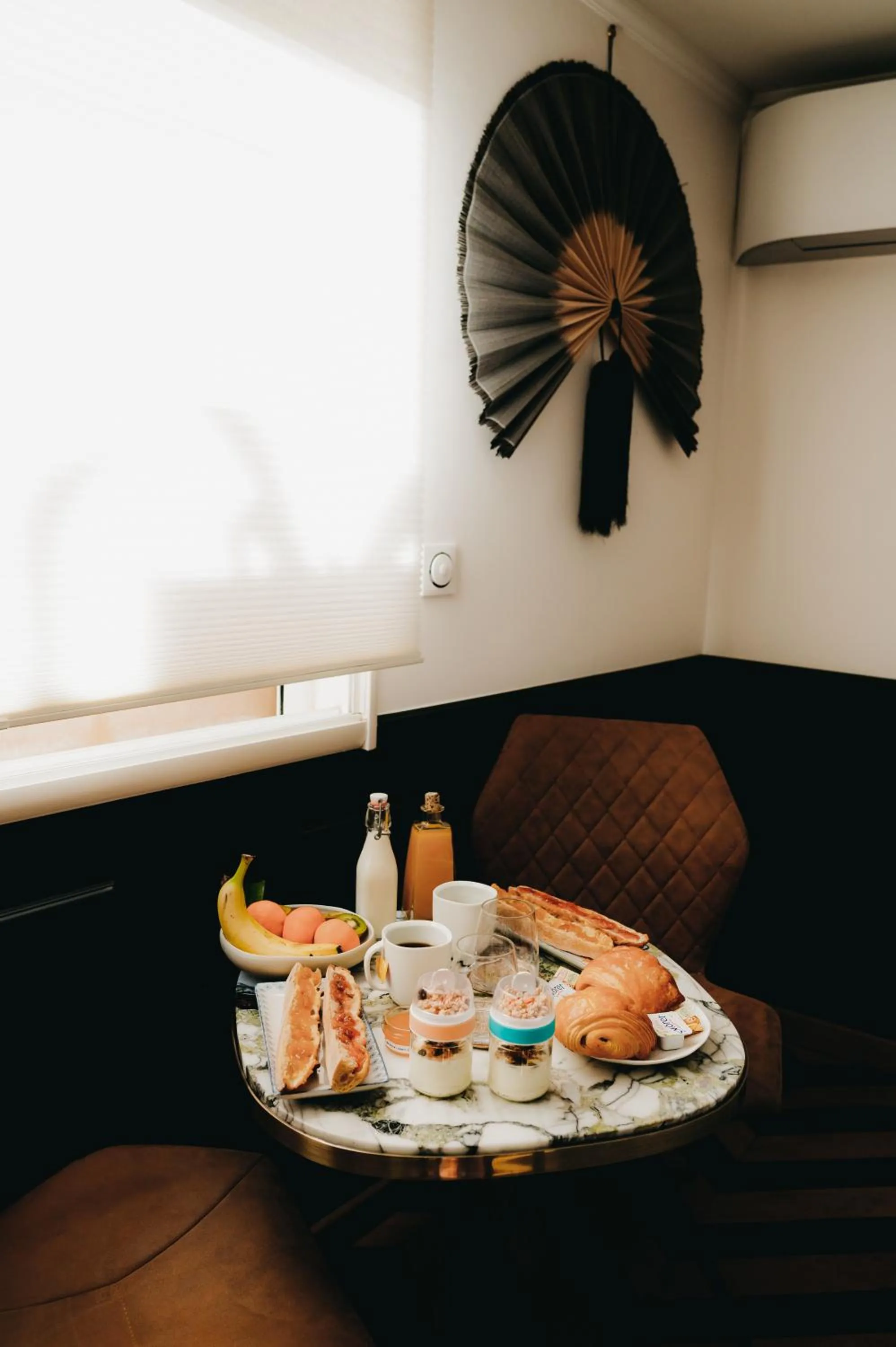 Coffee/tea facilities in La Belle Endormie B&B French Guest house