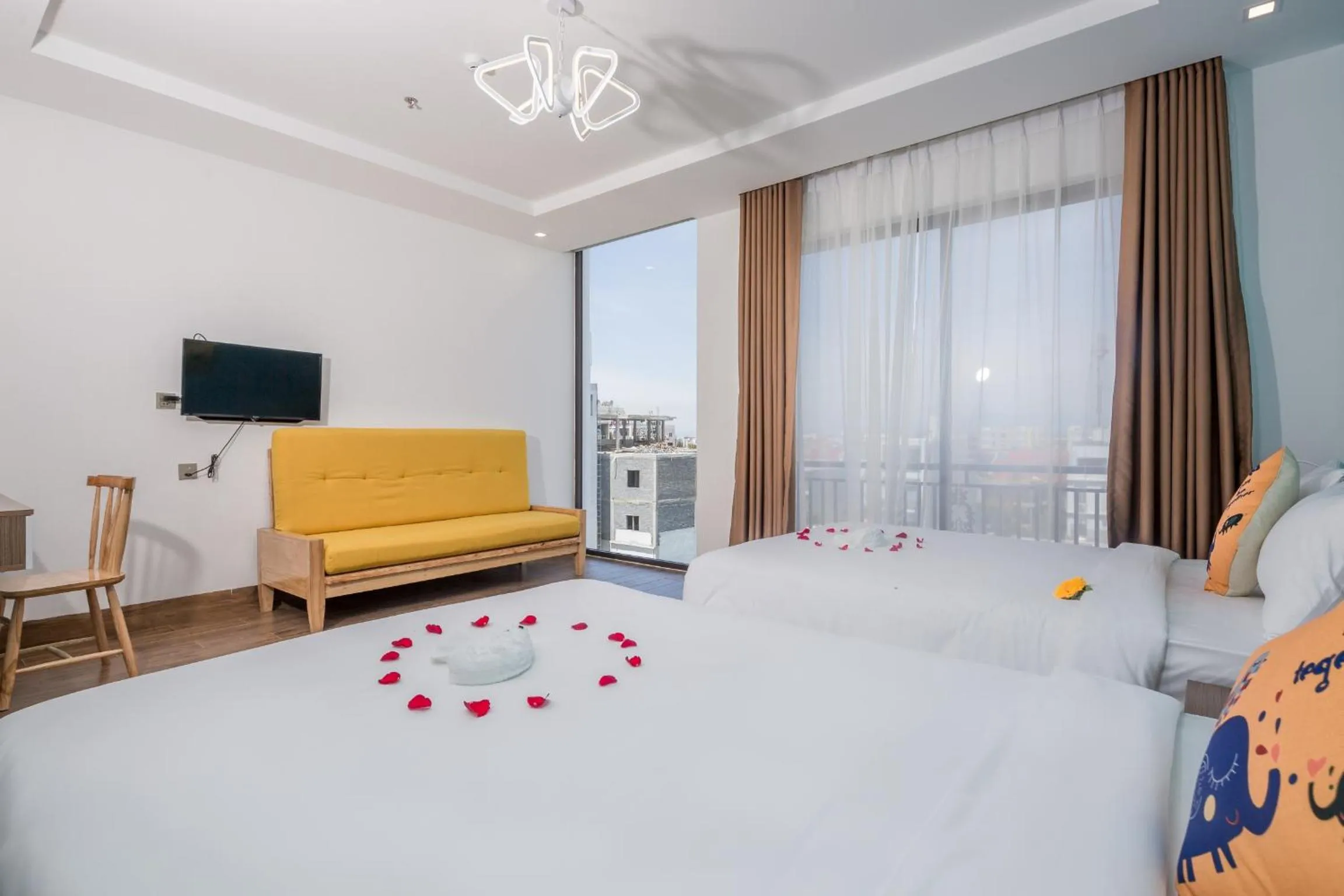 RAON Apartment & Hotel