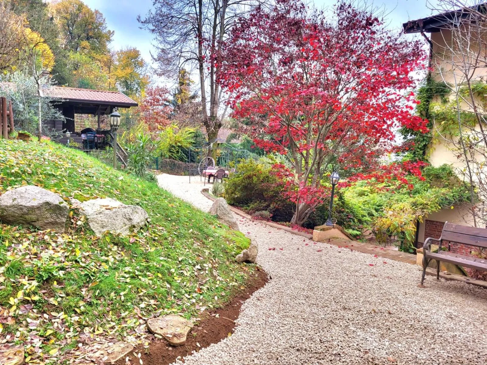 Garden view in B&B Relais Cascina al Campaccio