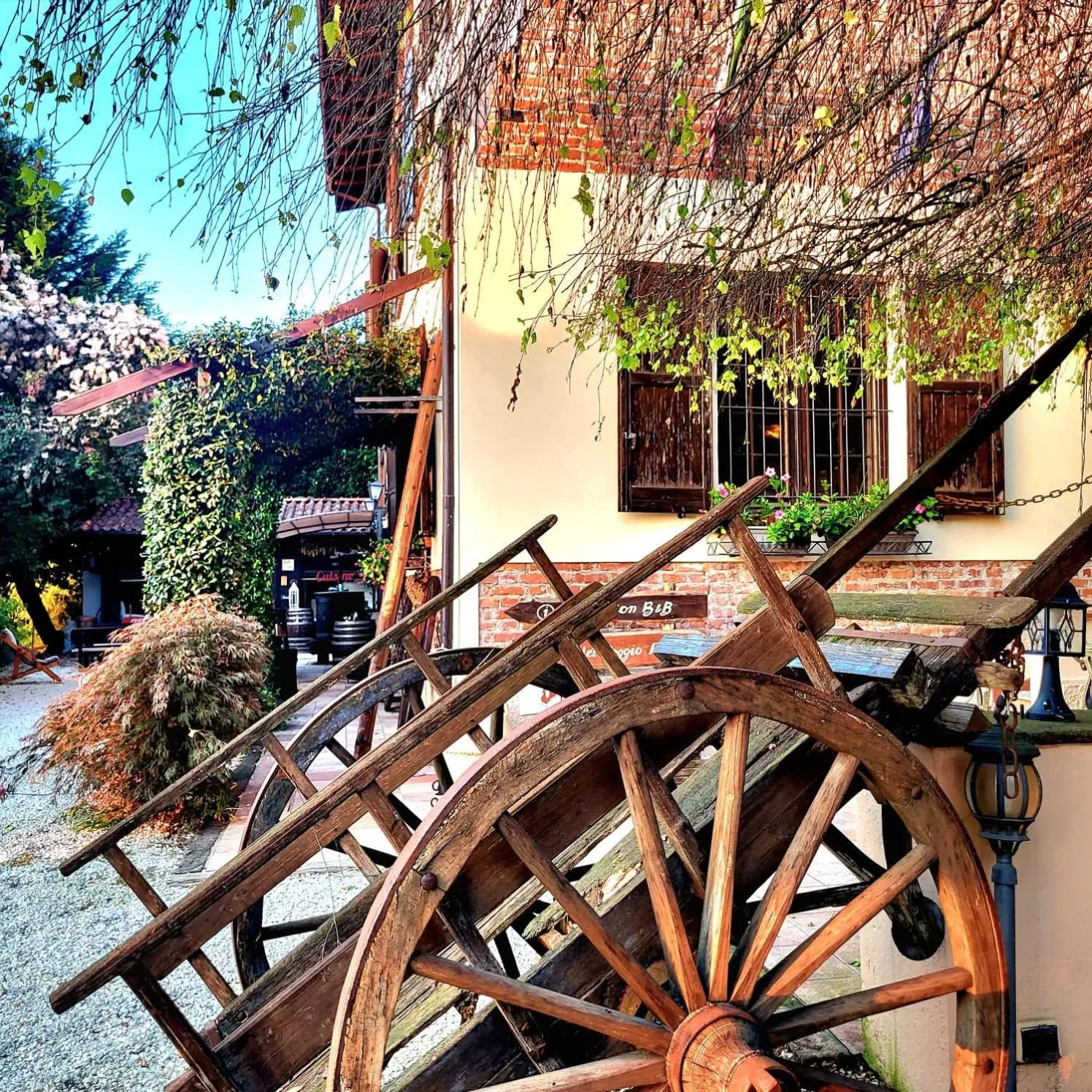 Garden view in B&B Relais Cascina al Campaccio