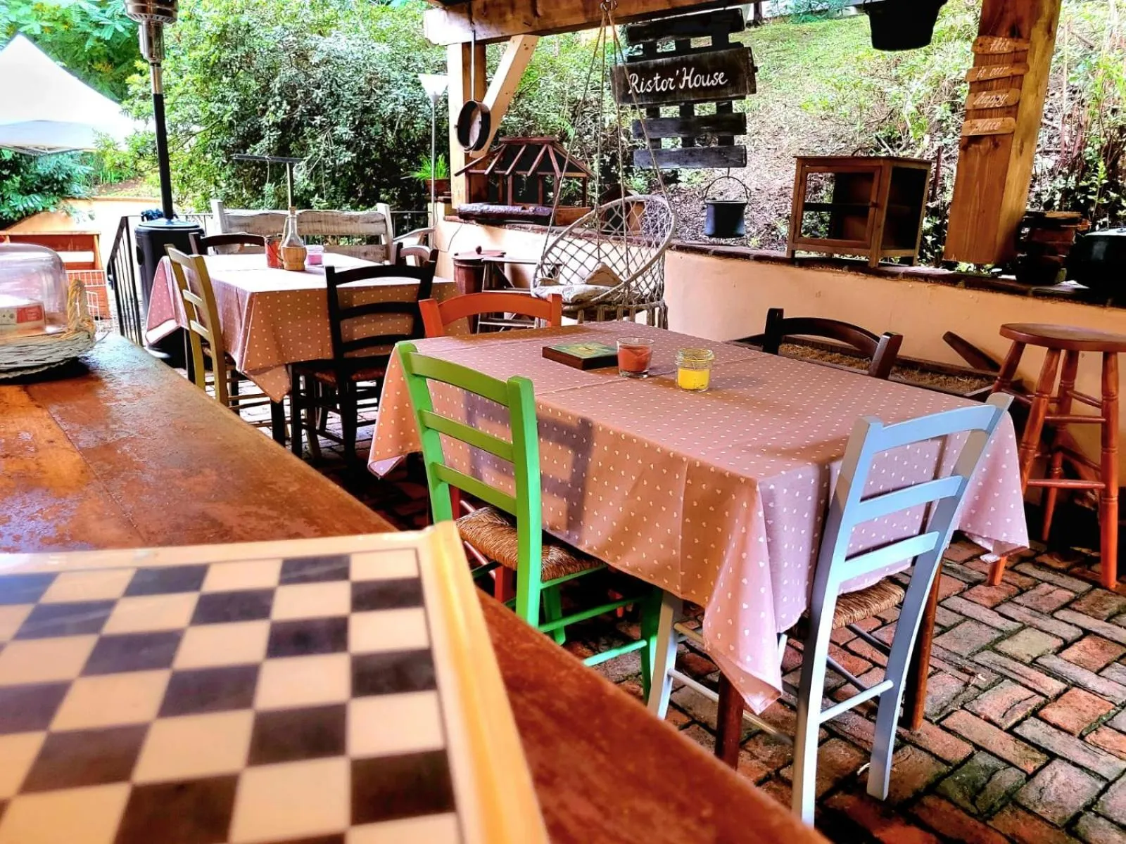 Patio in B&B Relais Cascina al Campaccio