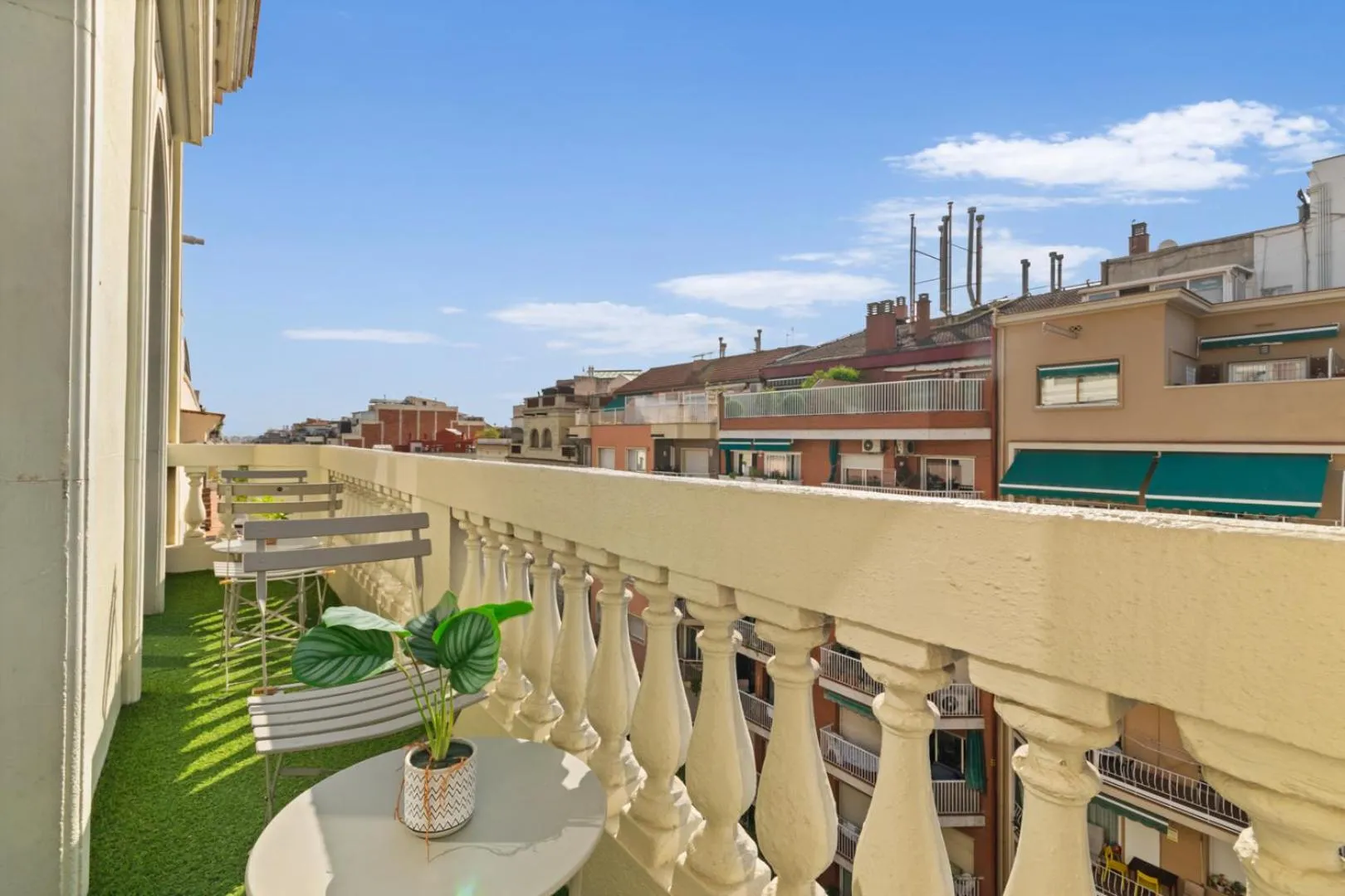 Balcony/Terrace in Suite Home Sagrada Familia
