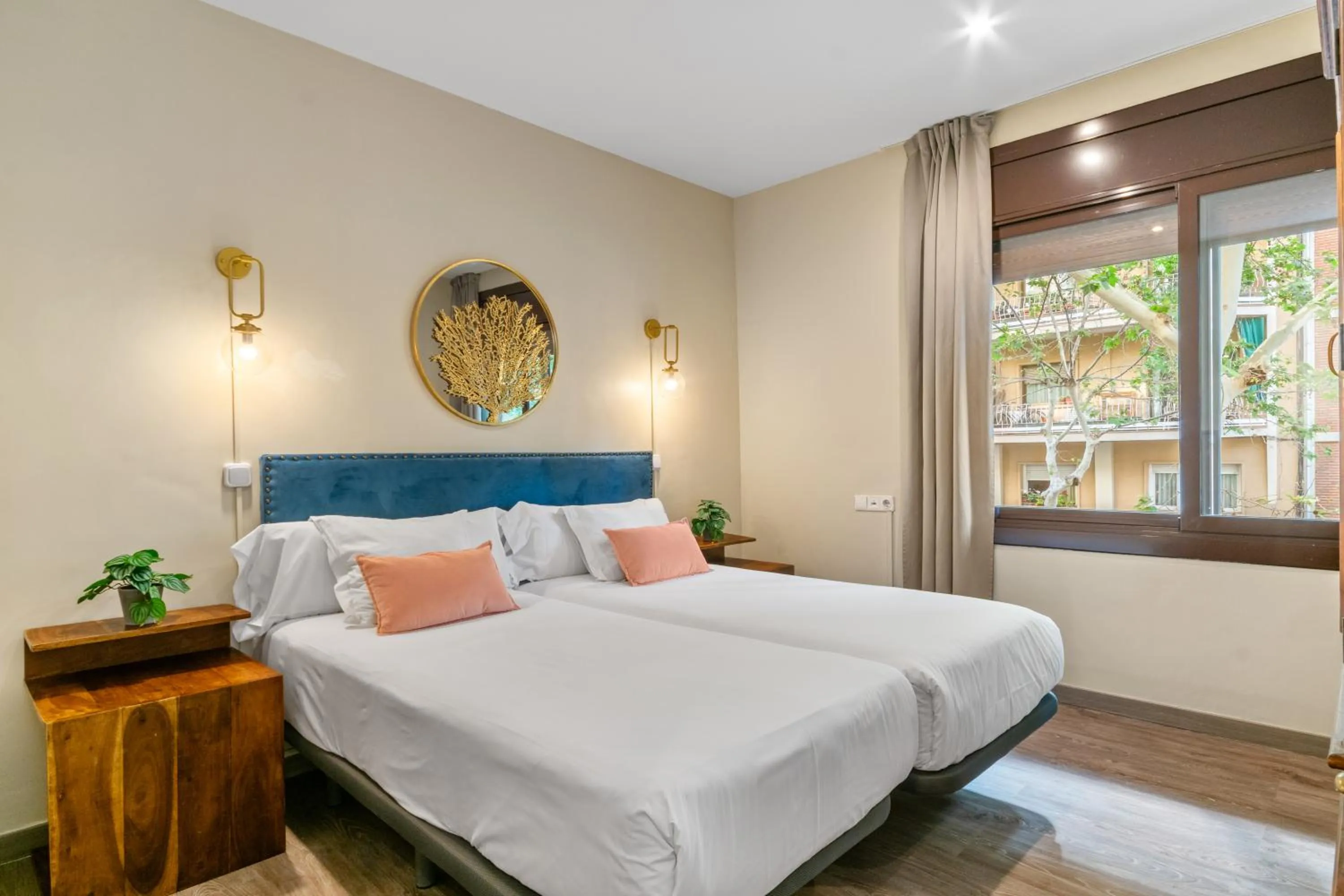 Bed in Suite Home Sagrada Familia