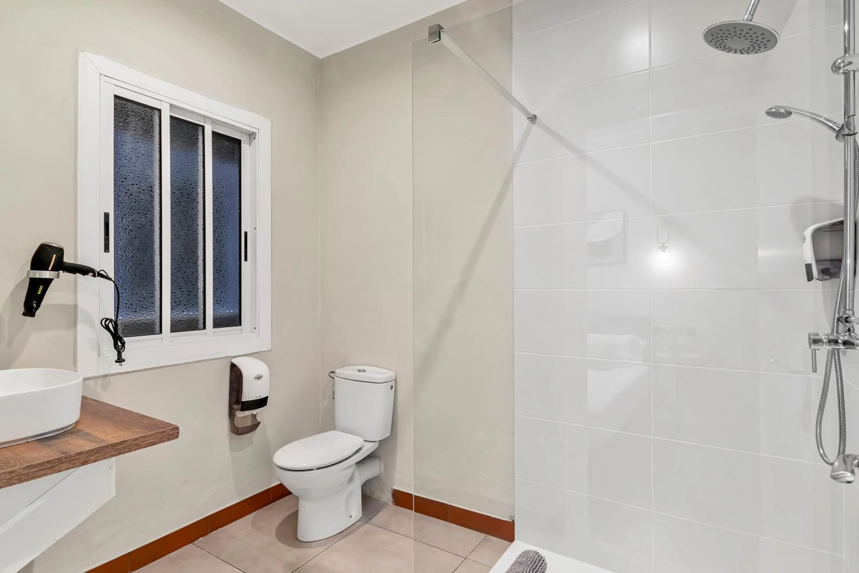 Bathroom in Suite Home Sagrada Familia