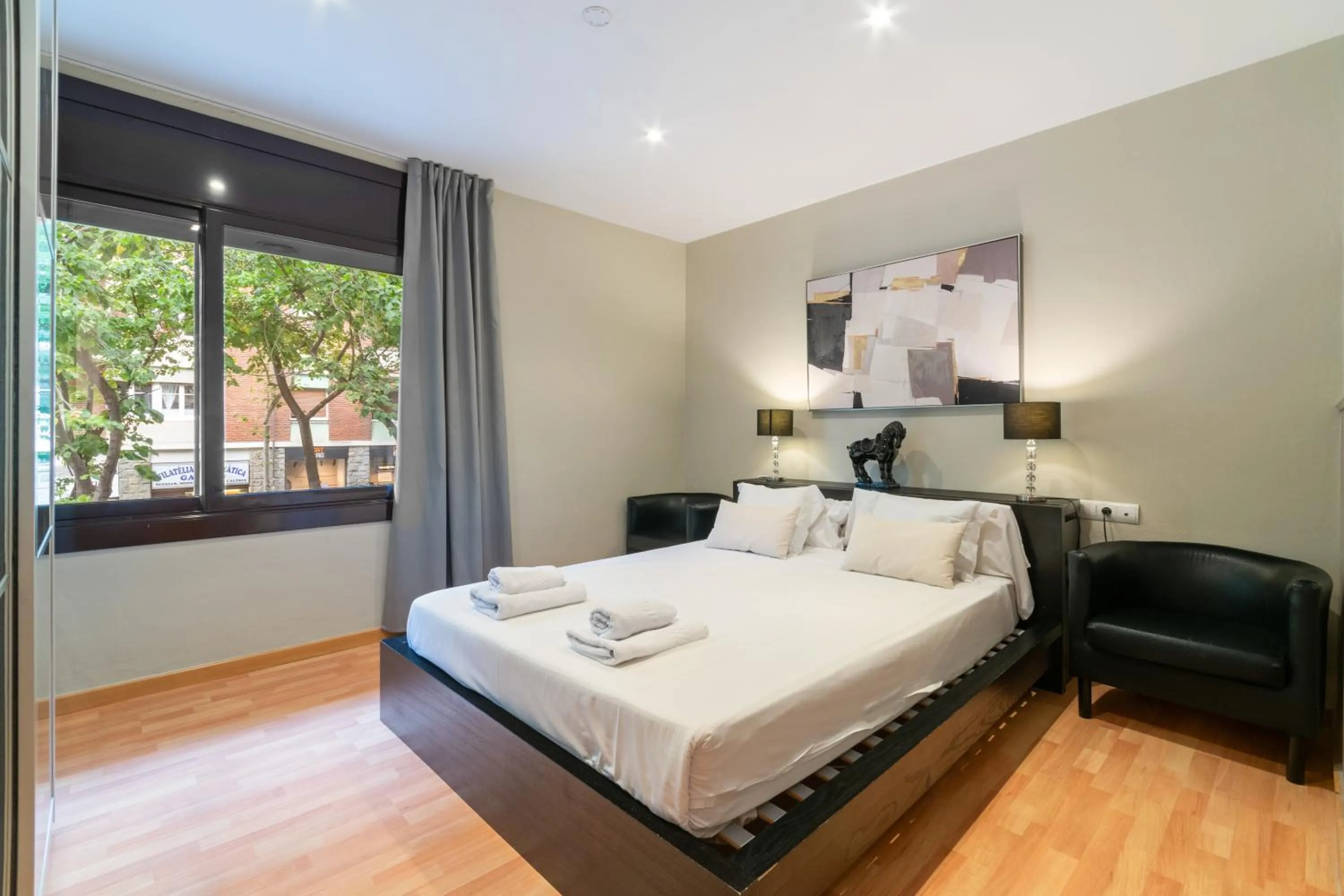 Bedroom, Bed in Suite Home Sagrada Familia