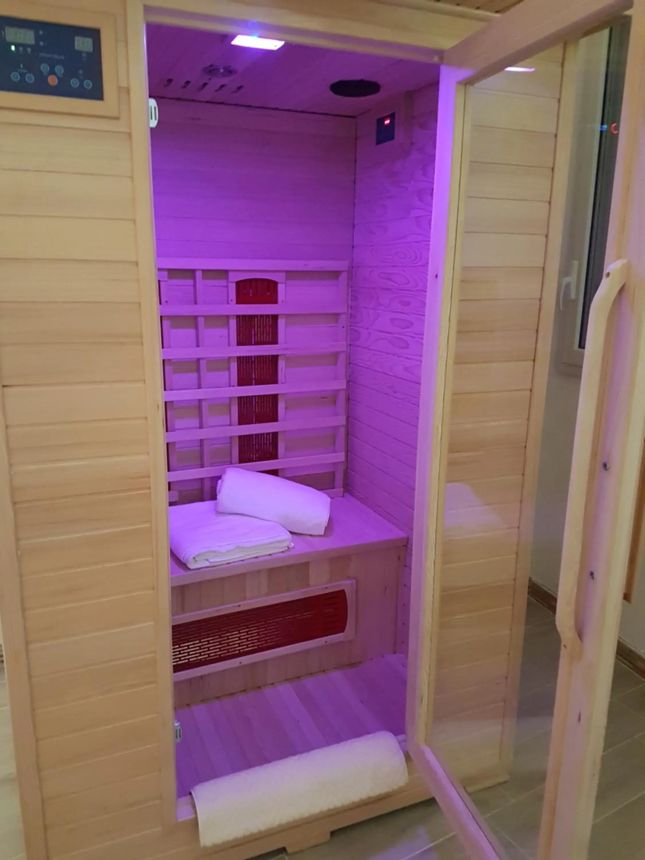 Suite - single occupancy in La Porta dell'Alcantara Suite - single occupancy in La Porta dell'Alcantara