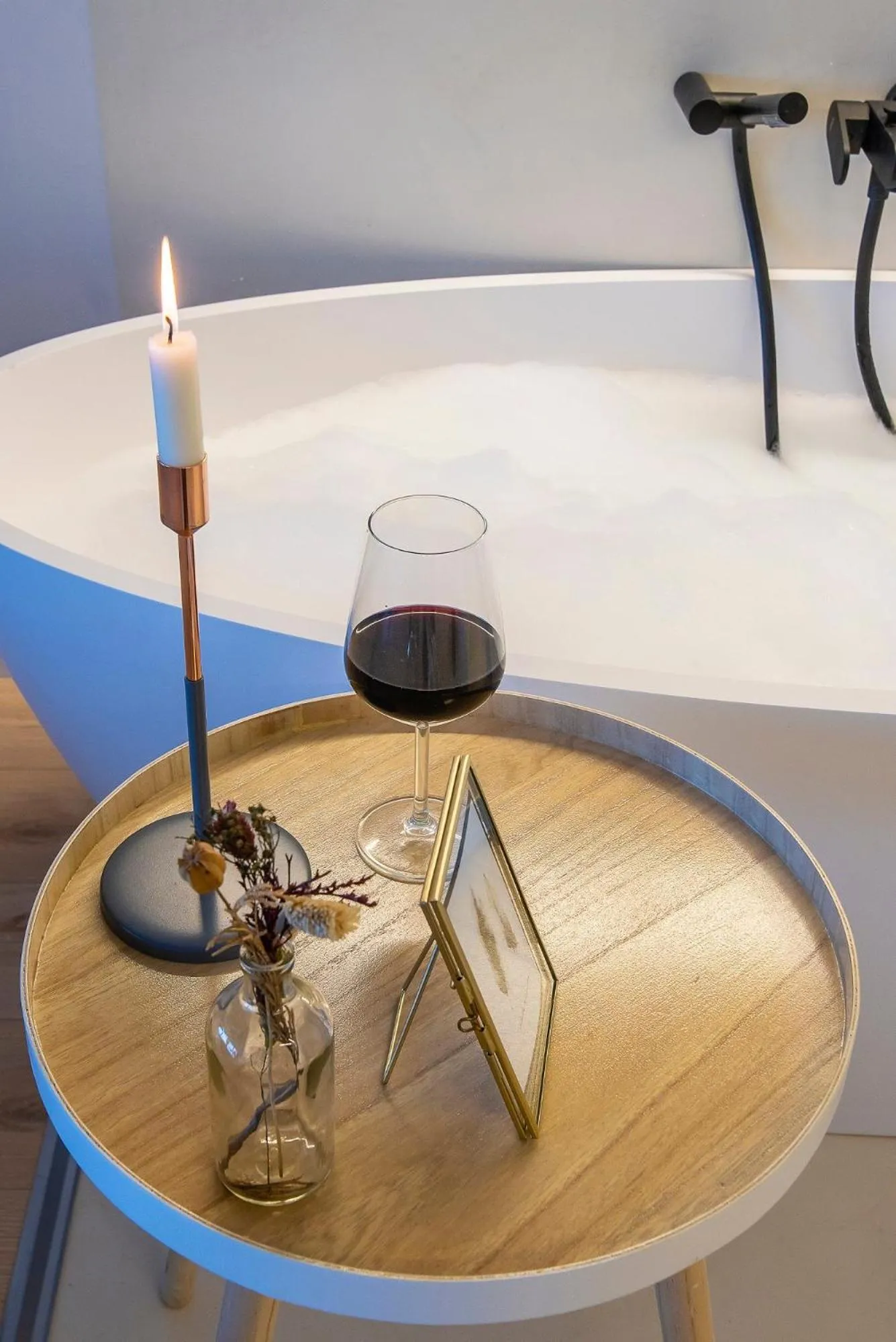 Bedroom in IXUA Hotela