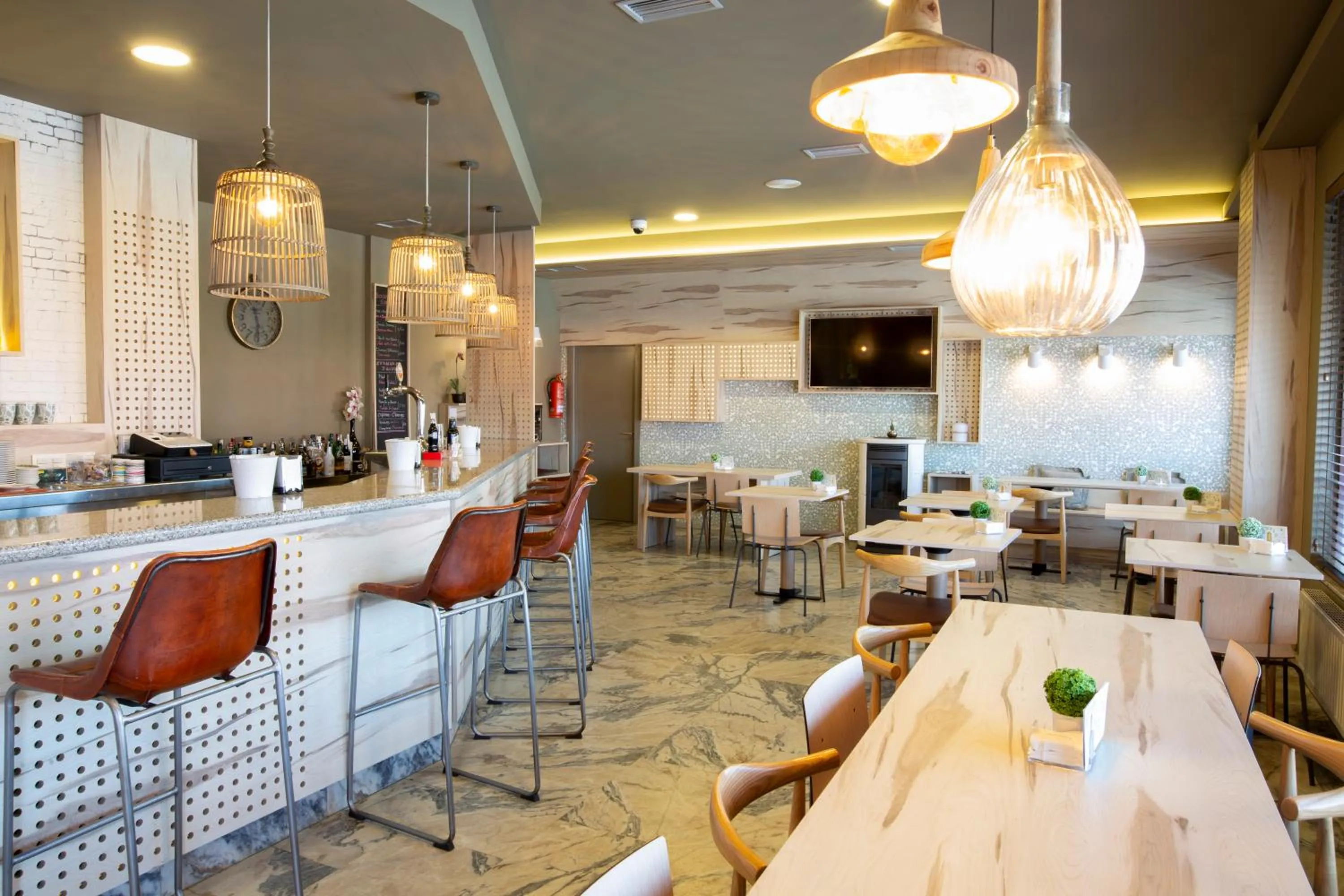 Lounge or bar in Hotel Rosalía