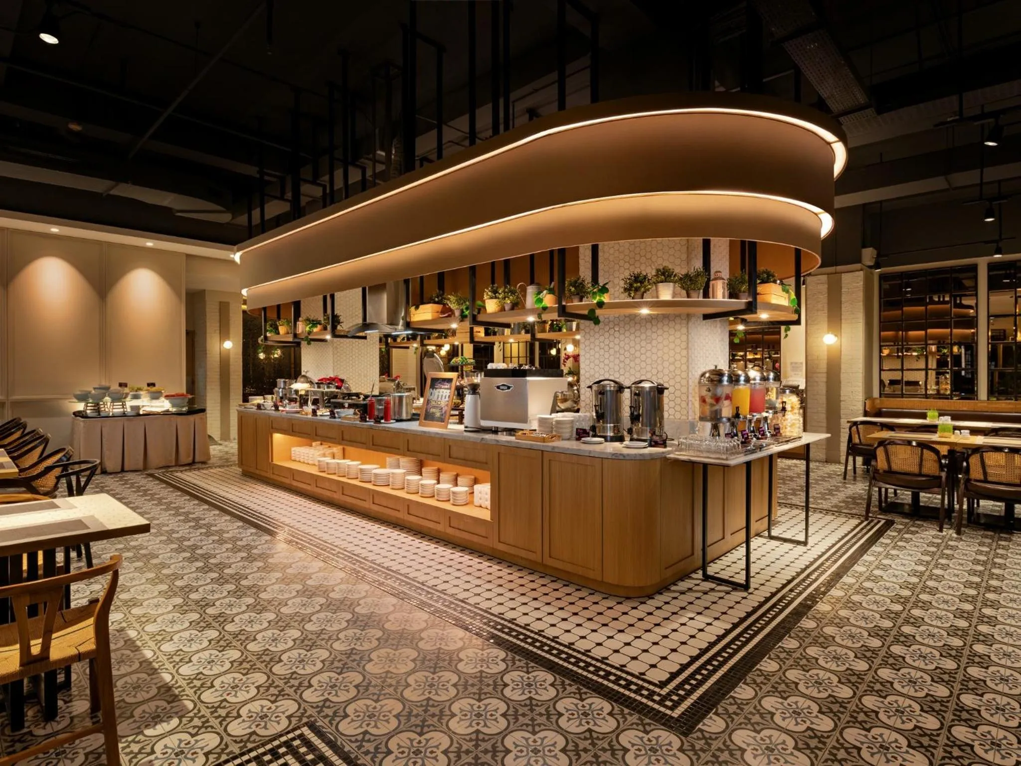 Restaurant/places to eat in Grand Zuri Pekanbaru