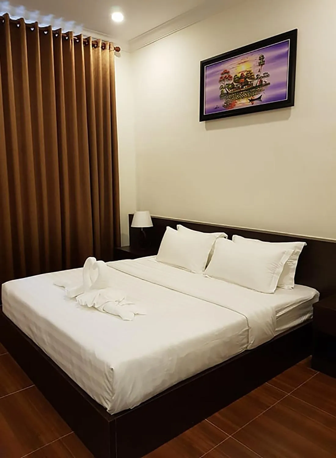 Bedroom, Bed in Apple Hotel Two - Near Phnom Penh Airport