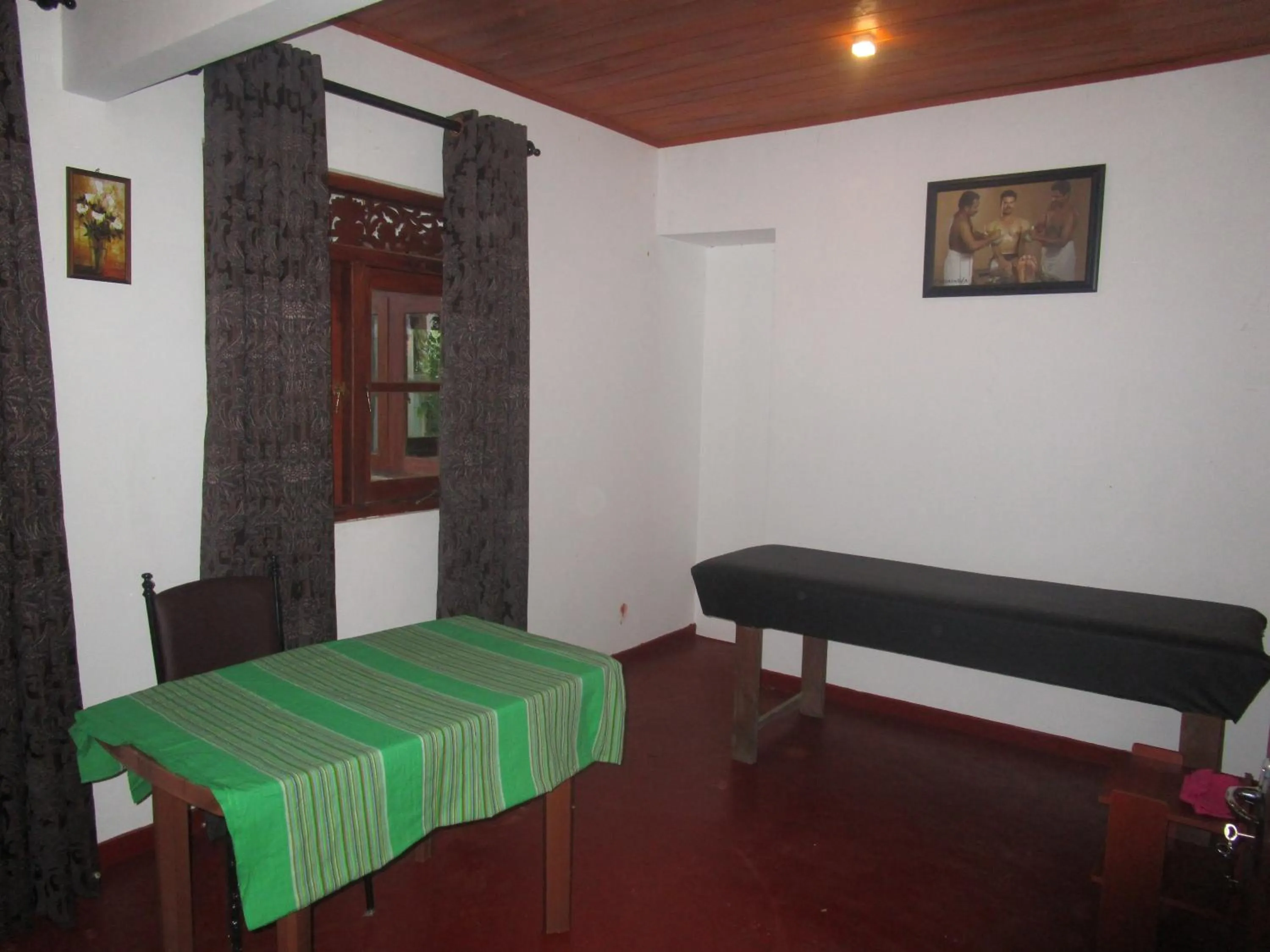Bed in Green Herbal Ayurvedic Eco-Lodge