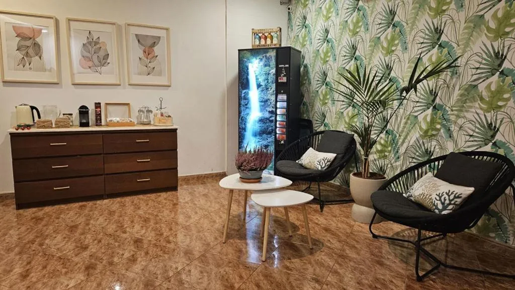 Living room in Hostal Rio De Castro