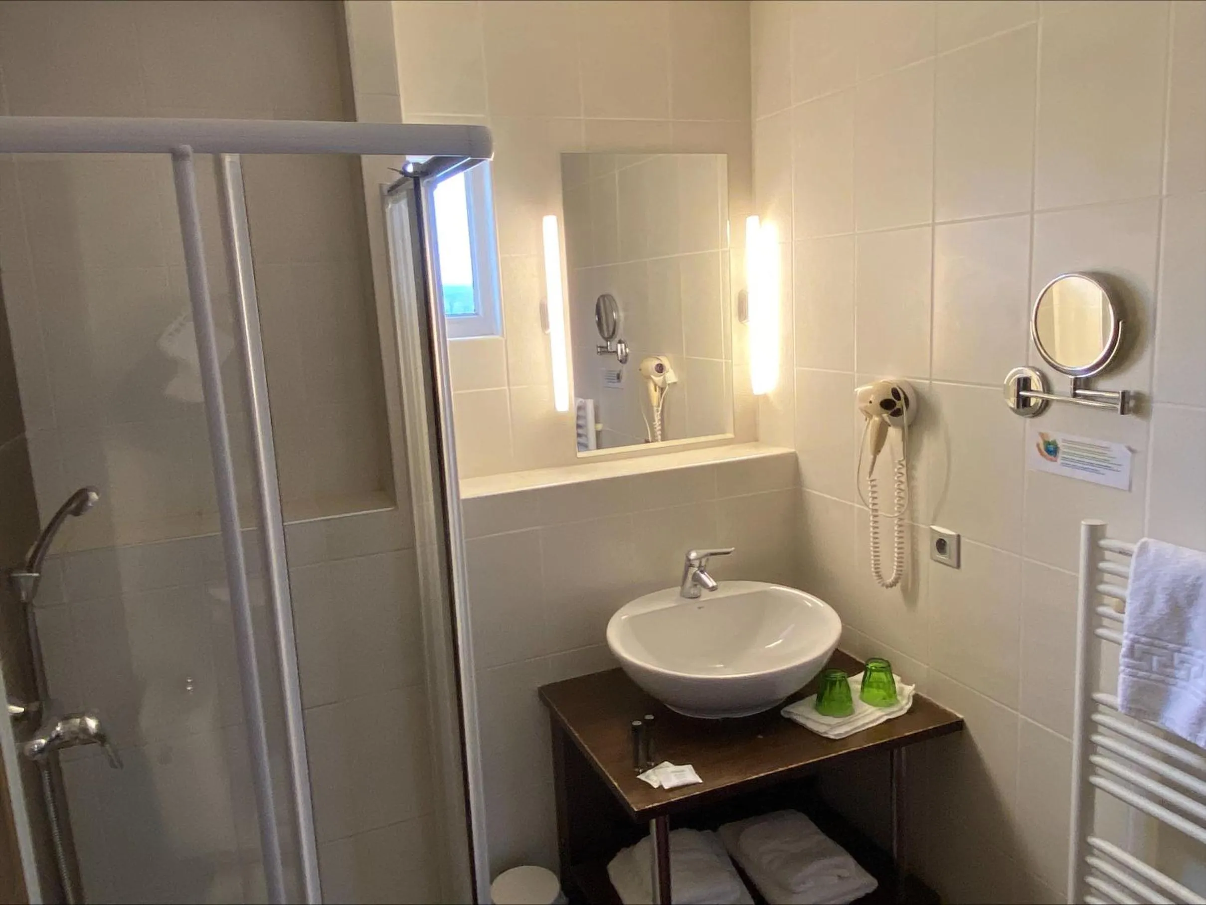 Logis Hôtel Le Bellevue