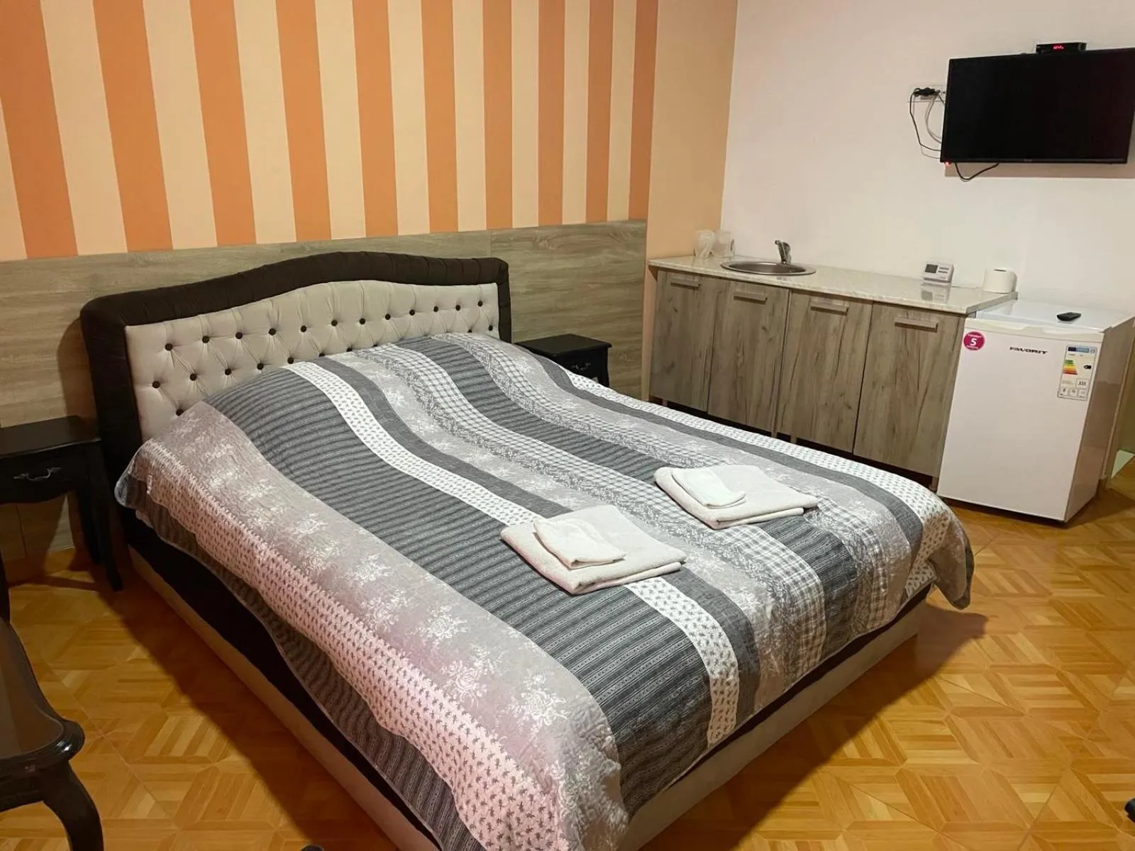 Bed in Bed&Breakfast INTERMEZZO CAFFE