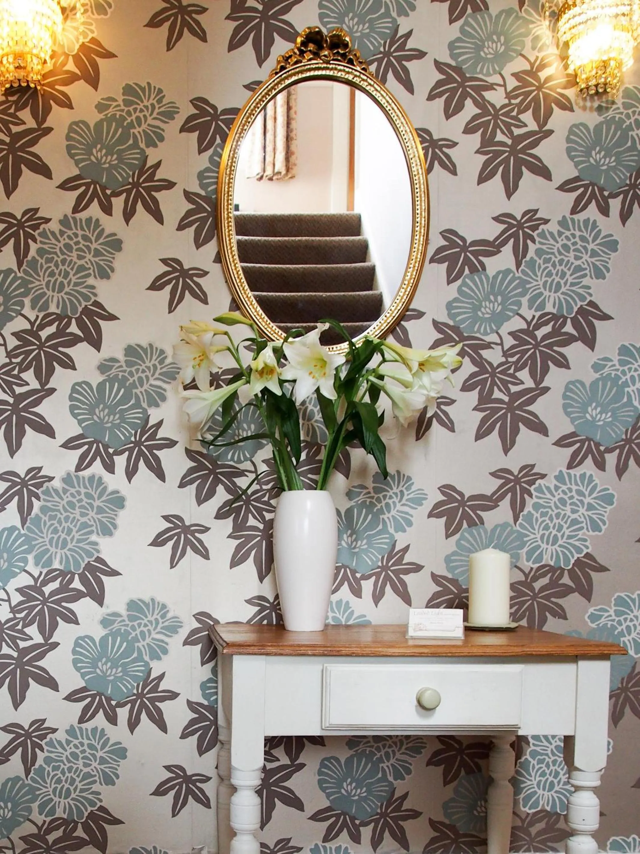 Decorative detail in Leaded Light Guest House