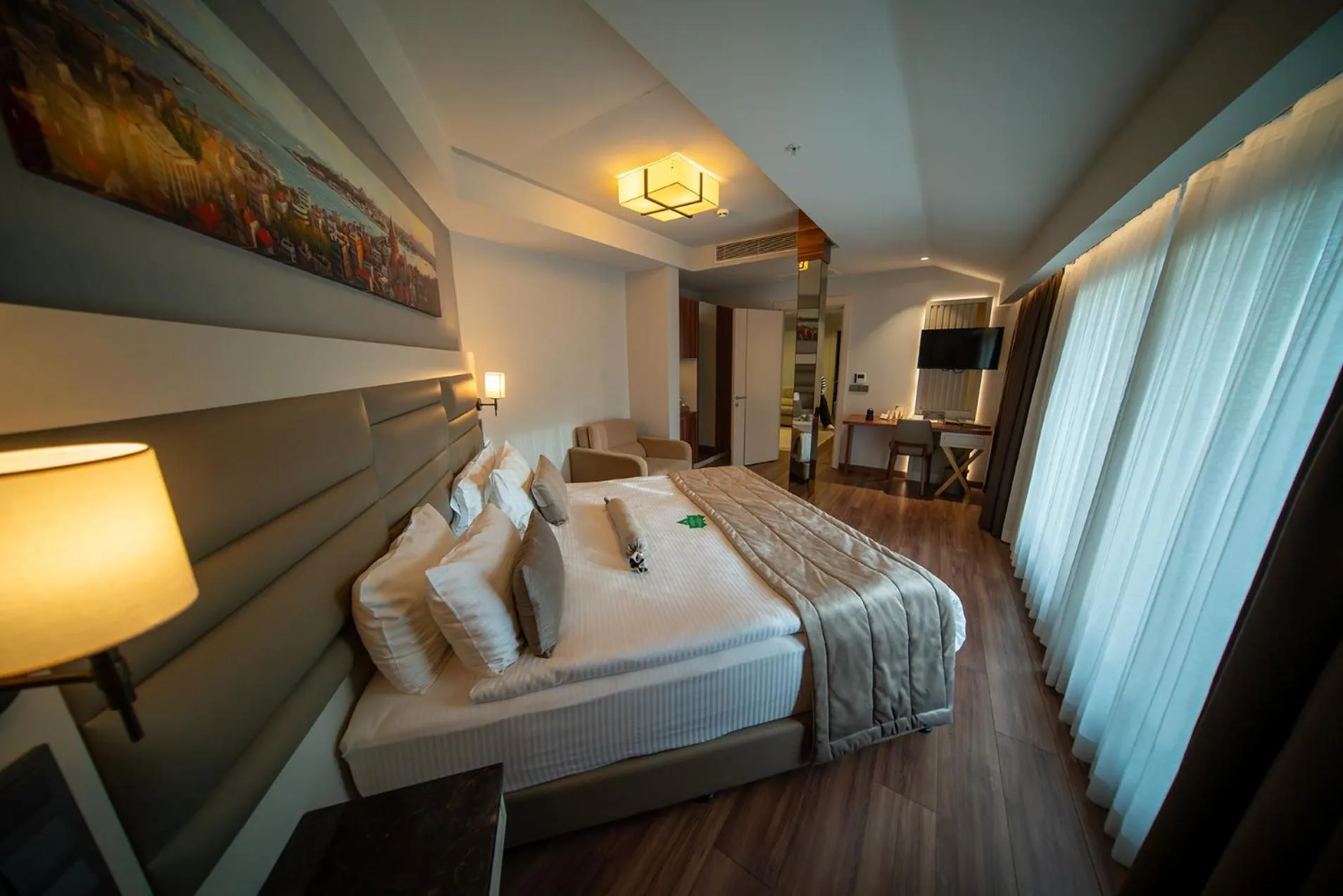 Bedroom, Bed in Golden Royal Hotel & SPA