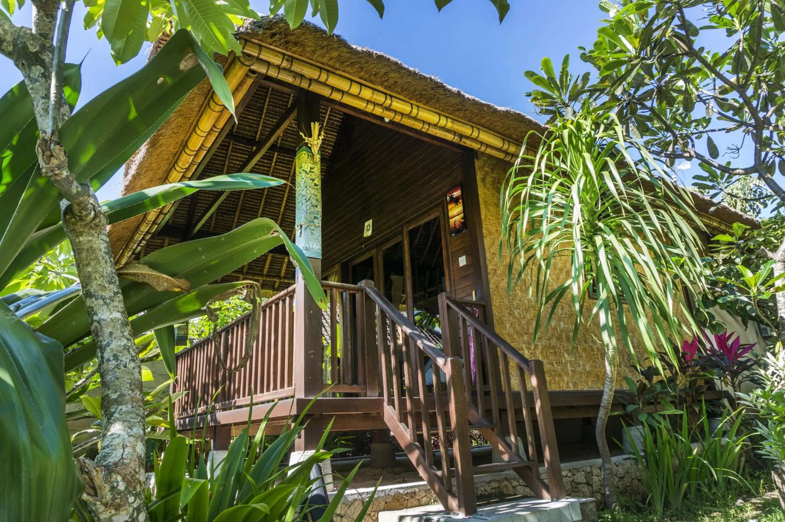 Garden view in Nanuk's Bungalows