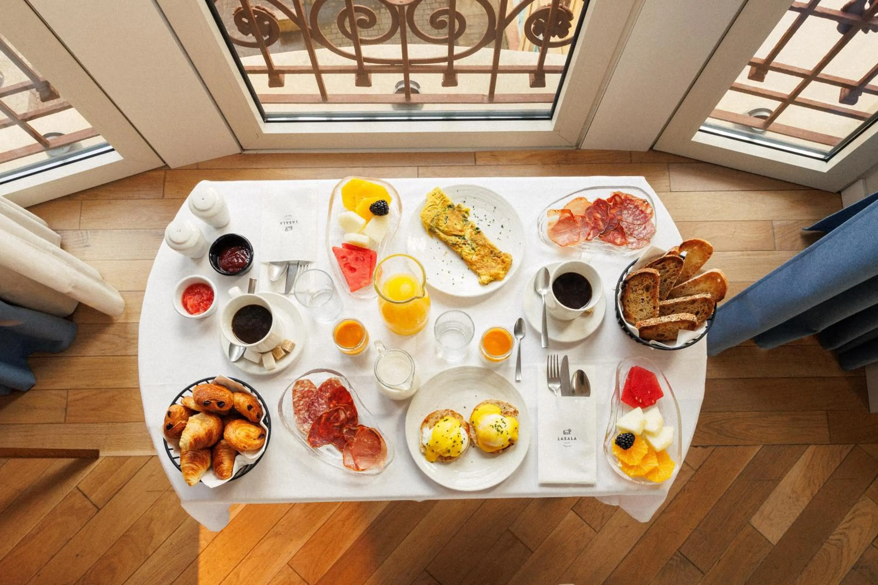 Lasala Plaza Hotel - Adults Only