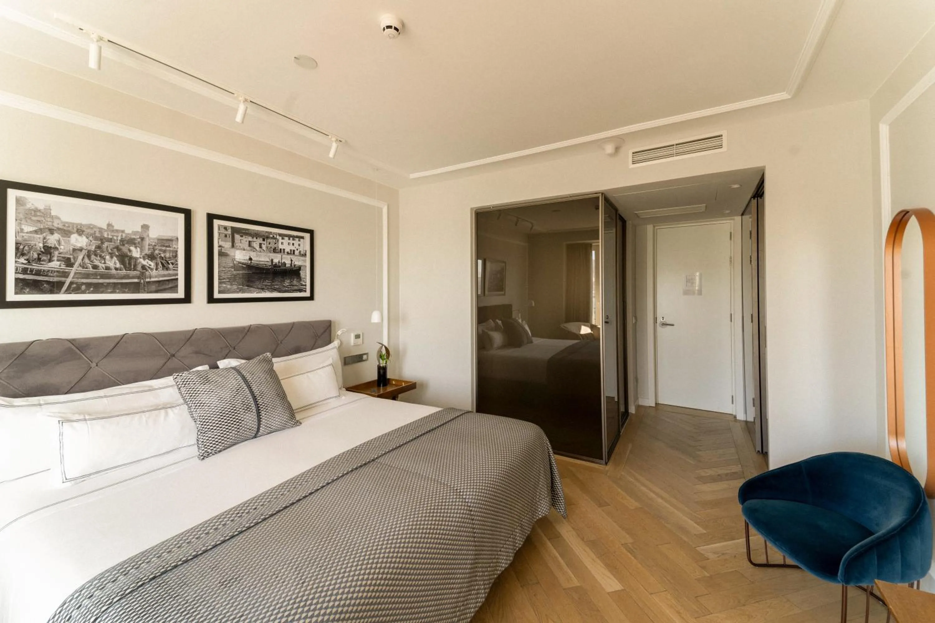 Bed in Lasala Plaza Hotel - Adults Only