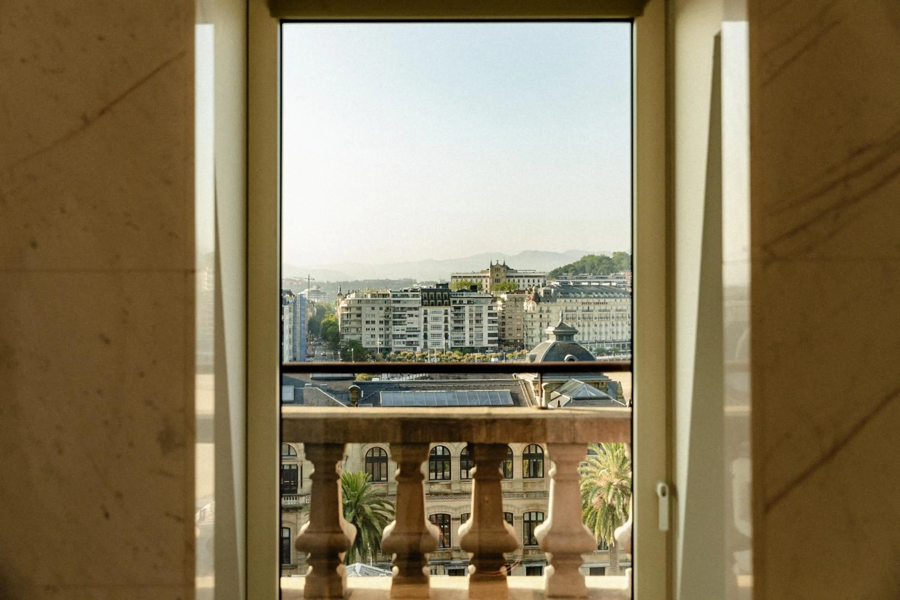 Lasala Plaza Hotel - Adults Only