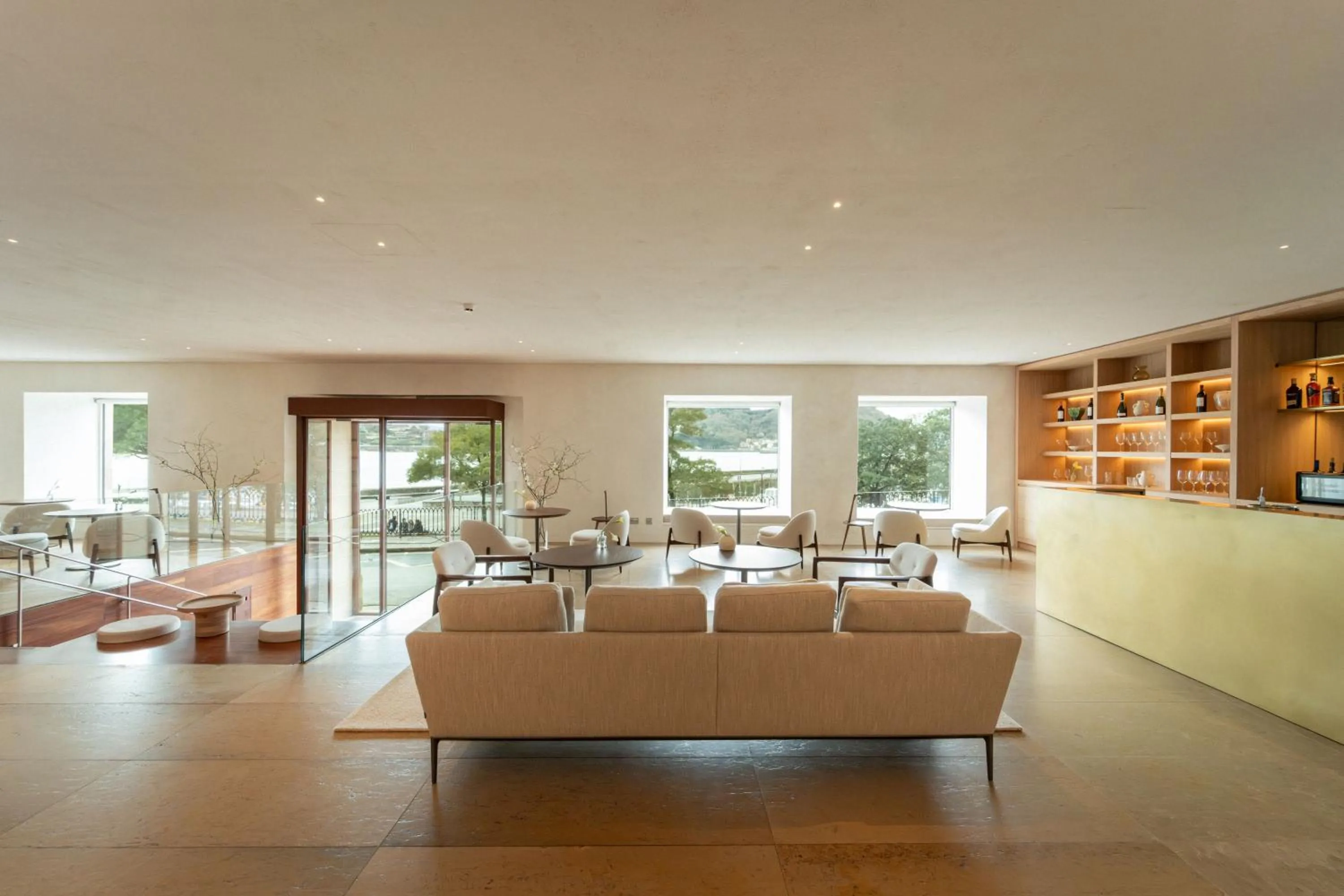 Lasala Plaza Hotel - Adults Only