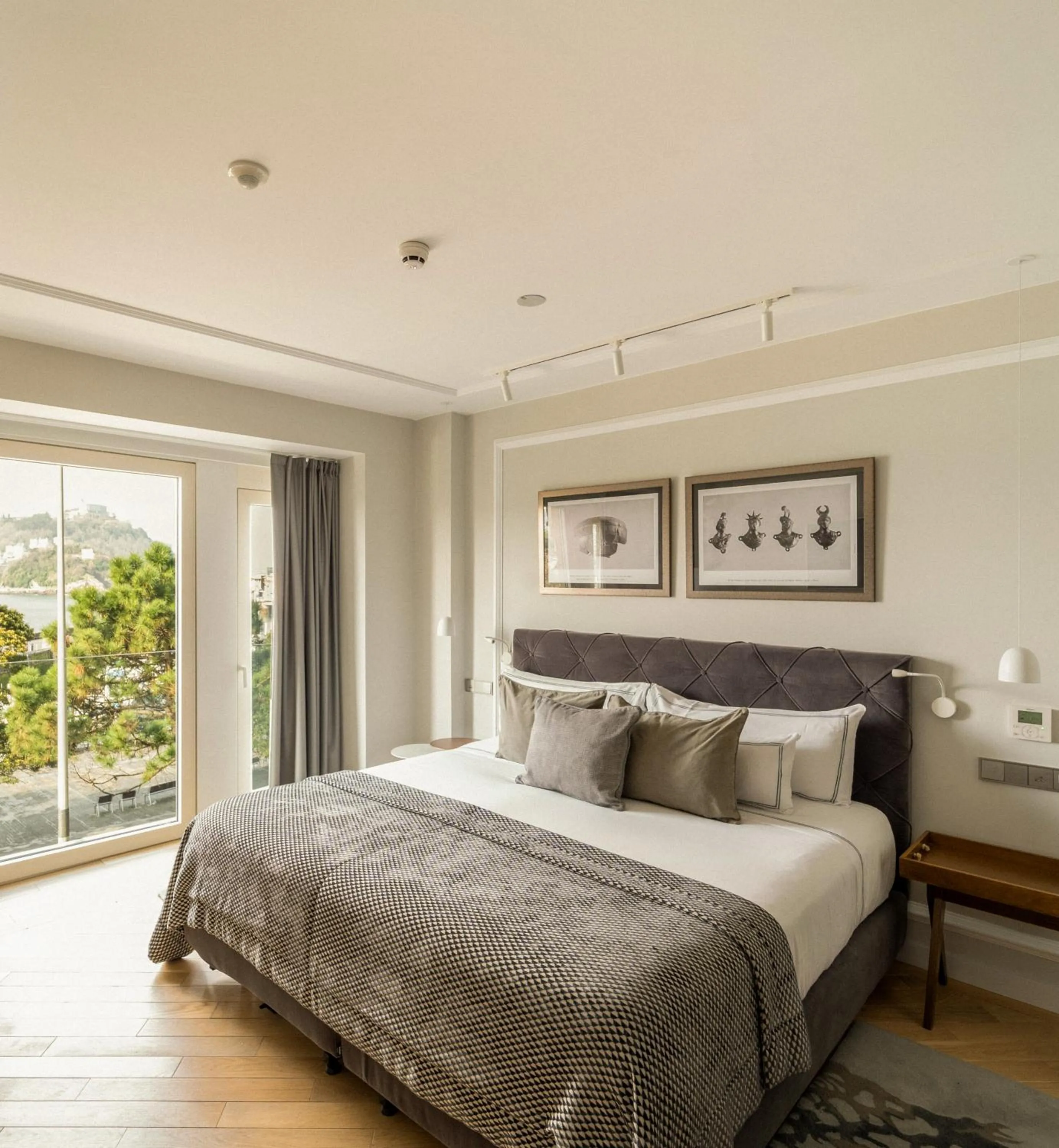 Bed in Lasala Plaza Hotel - Adults Only