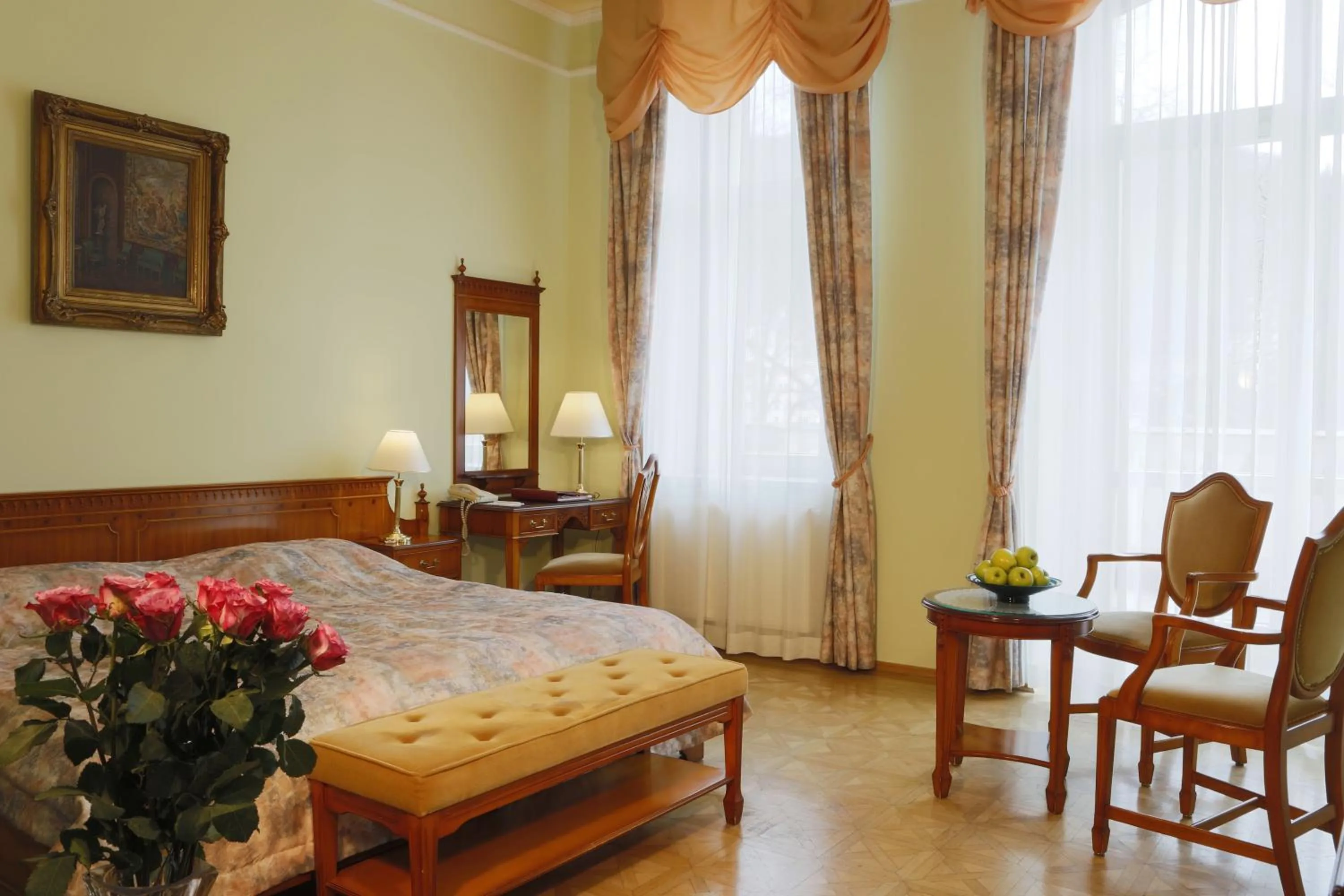 Bedroom, Bed in Bristol Kralovska Vila