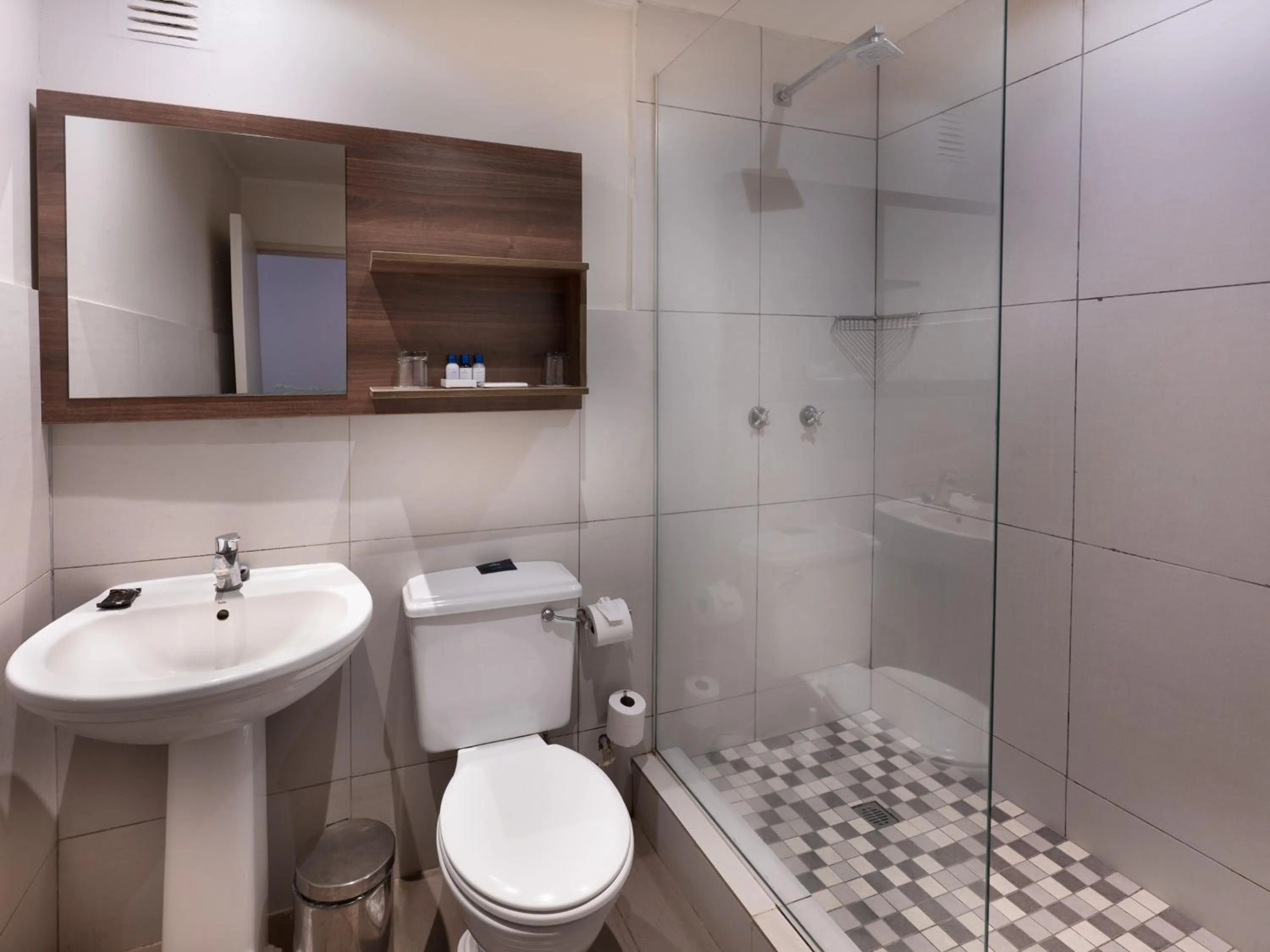 Shower in ANEW Hotel Hluhluwe