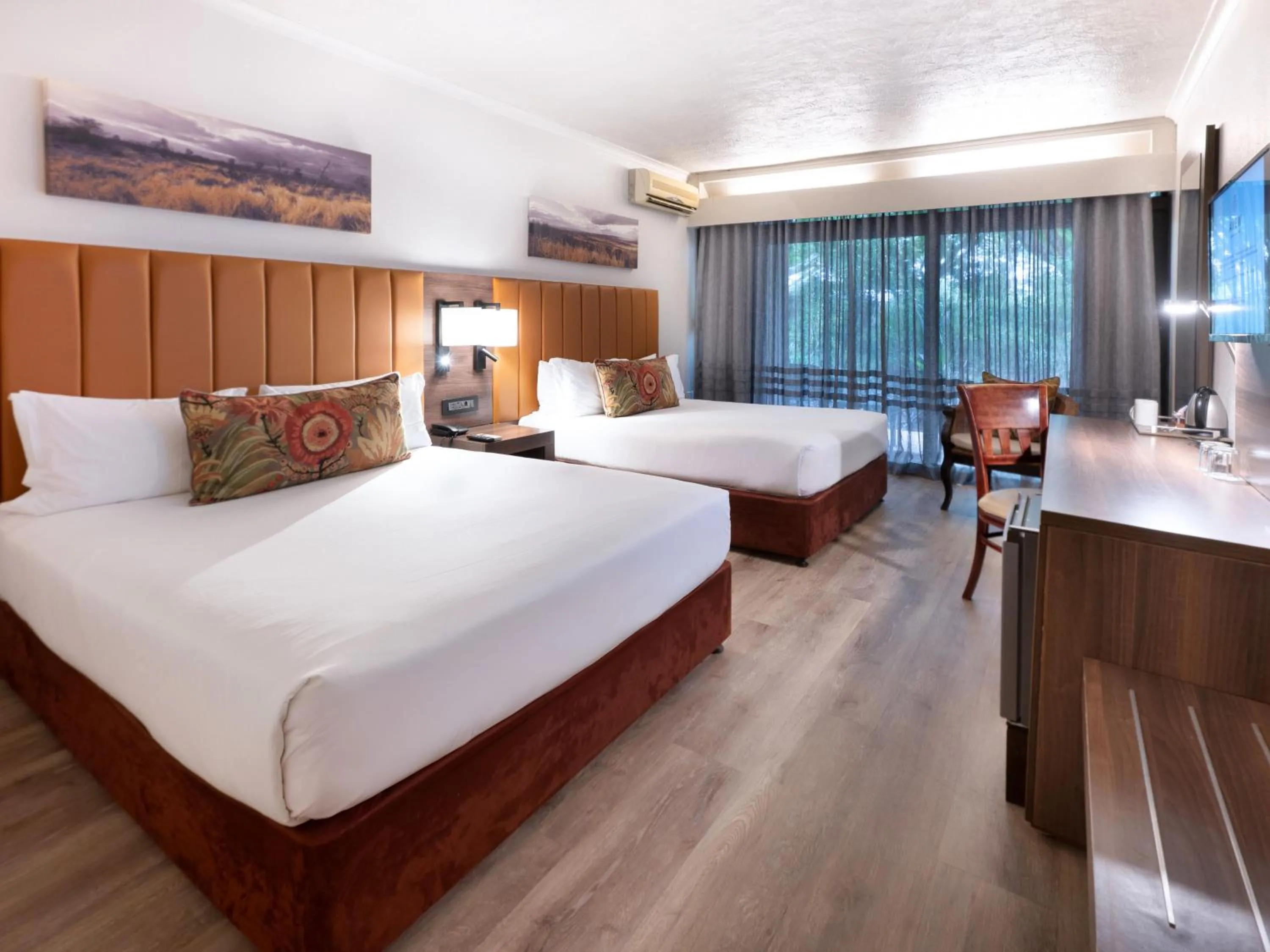 Bed in ANEW Hotel Hluhluwe