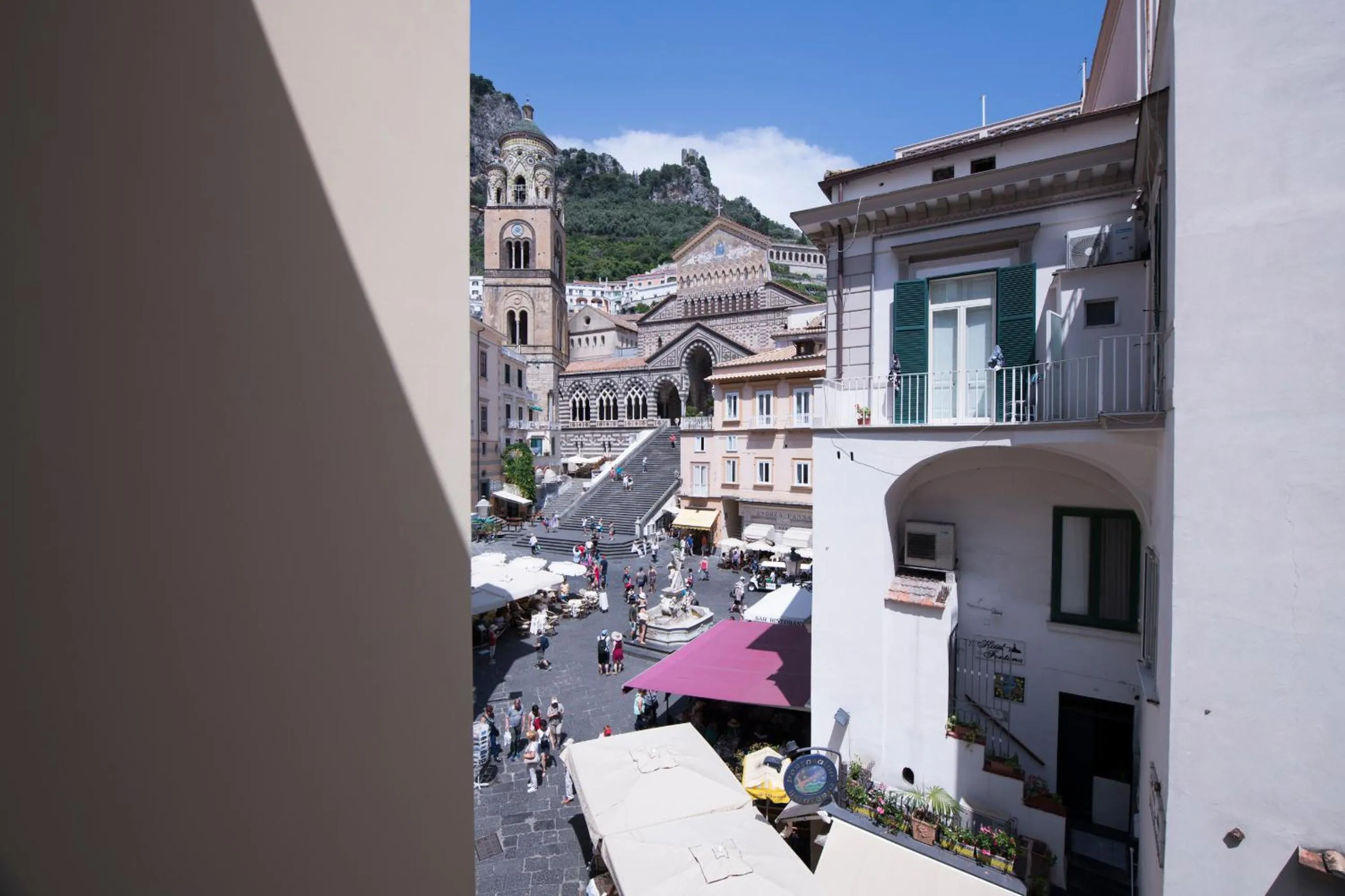 Property building in La Bambagina