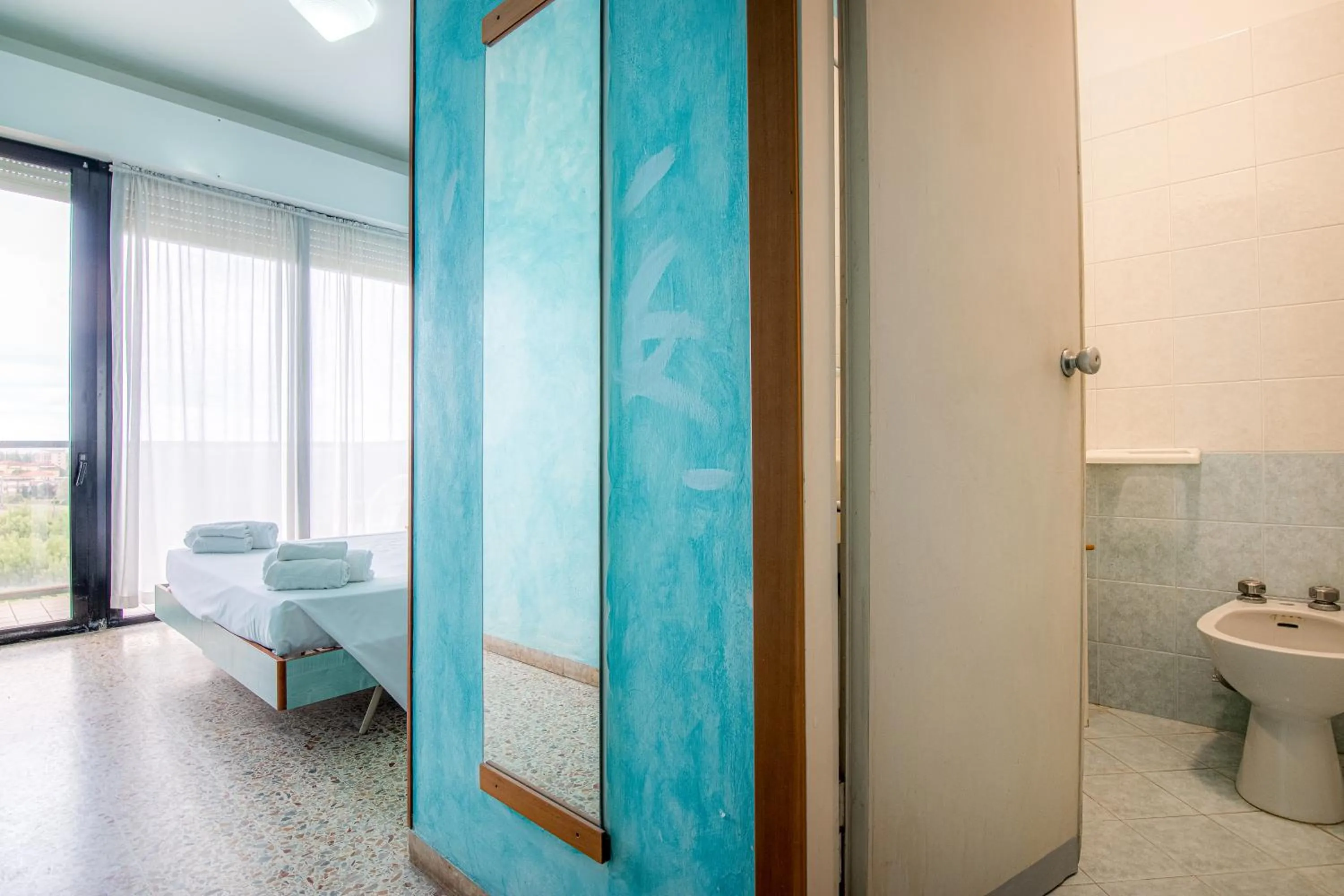 Bedroom in Hotel Crown