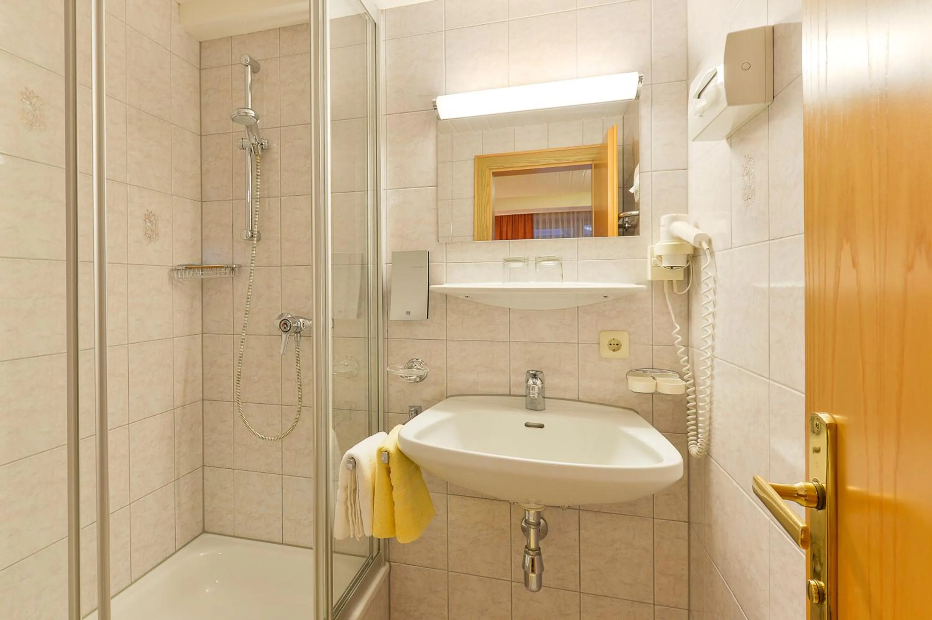 Bathroom in Stockingers Guest House