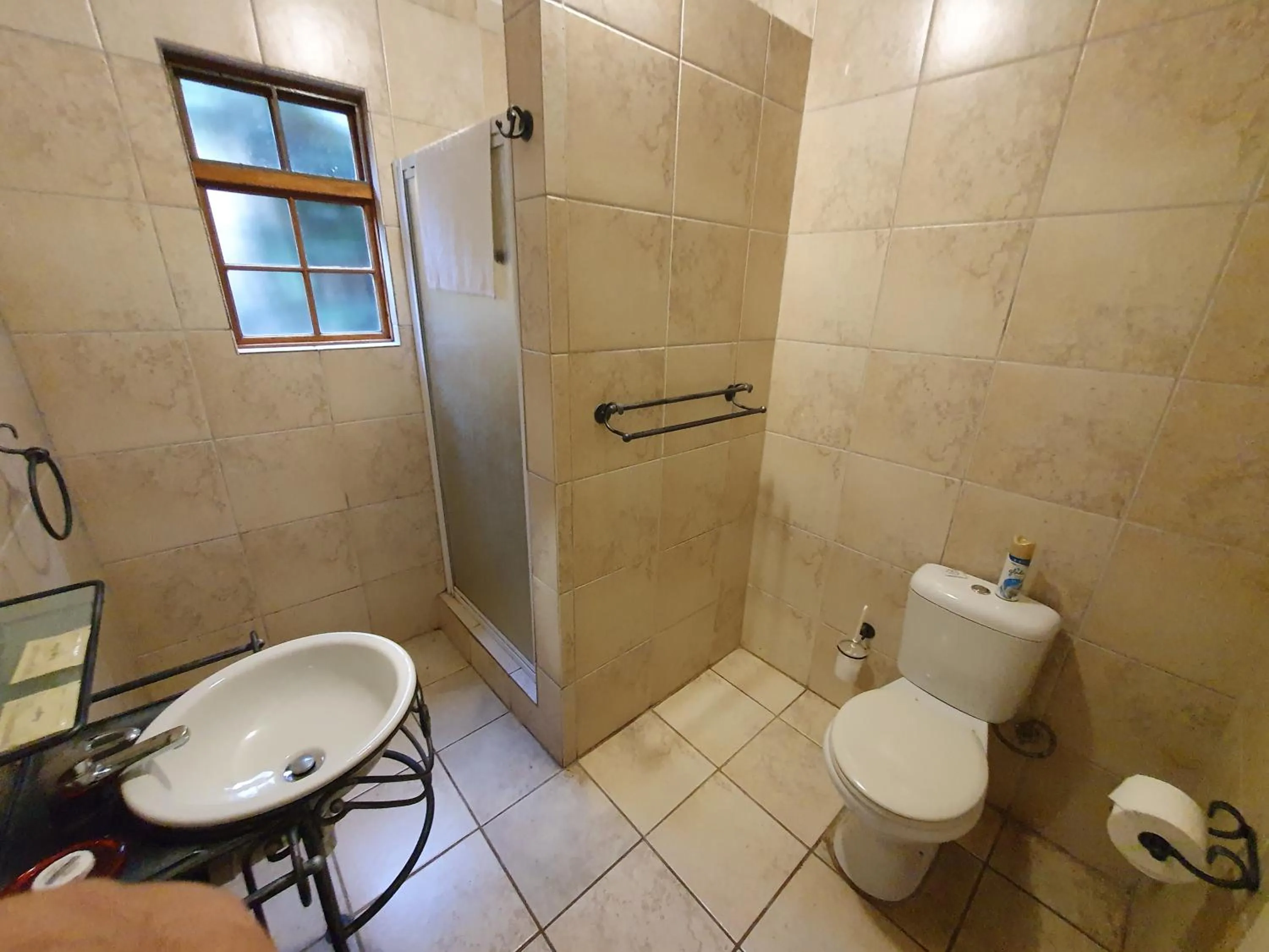 Bathroom in 7th Street Guesthouse