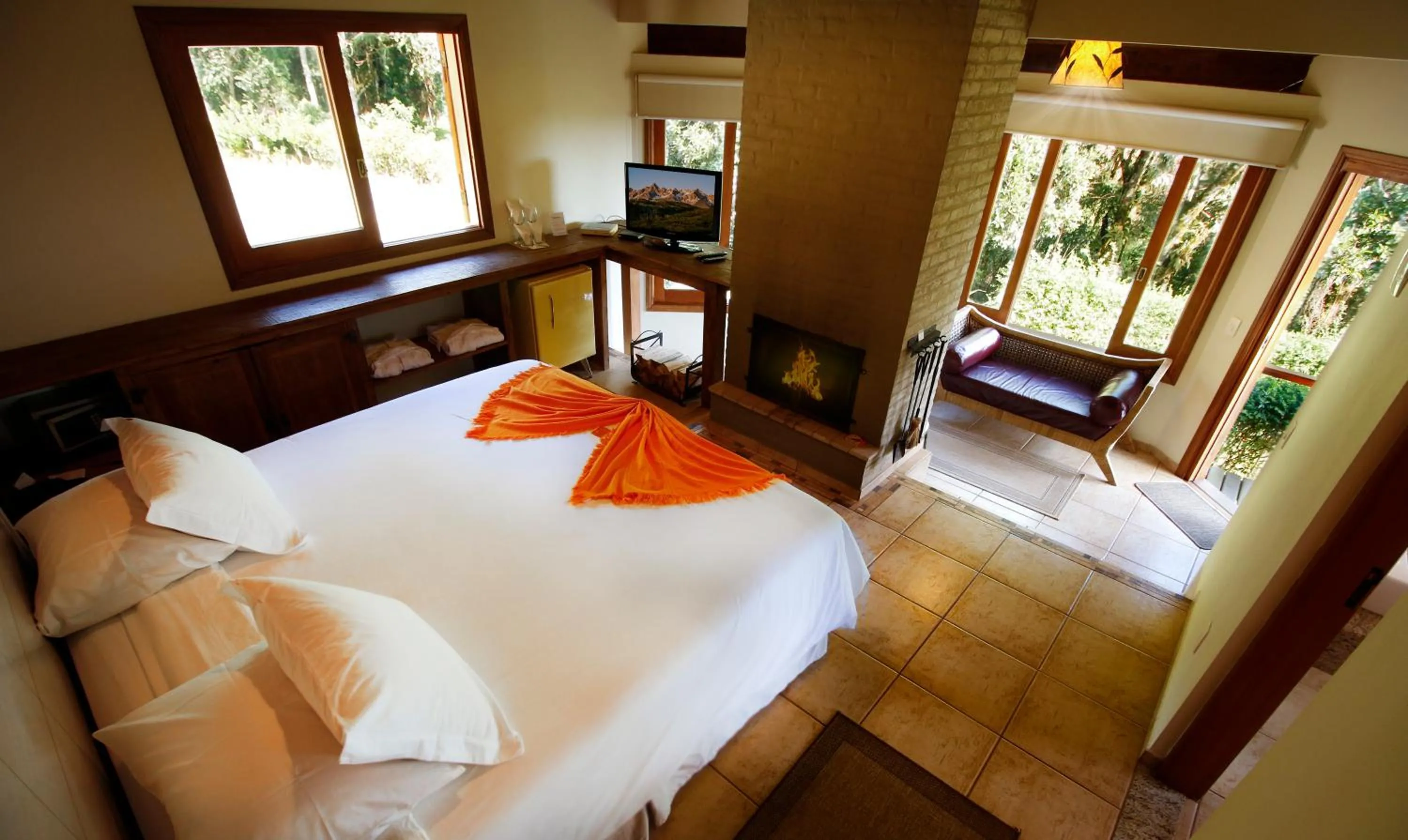 Photo of the whole room, Bed in Pousada Ahavanoah