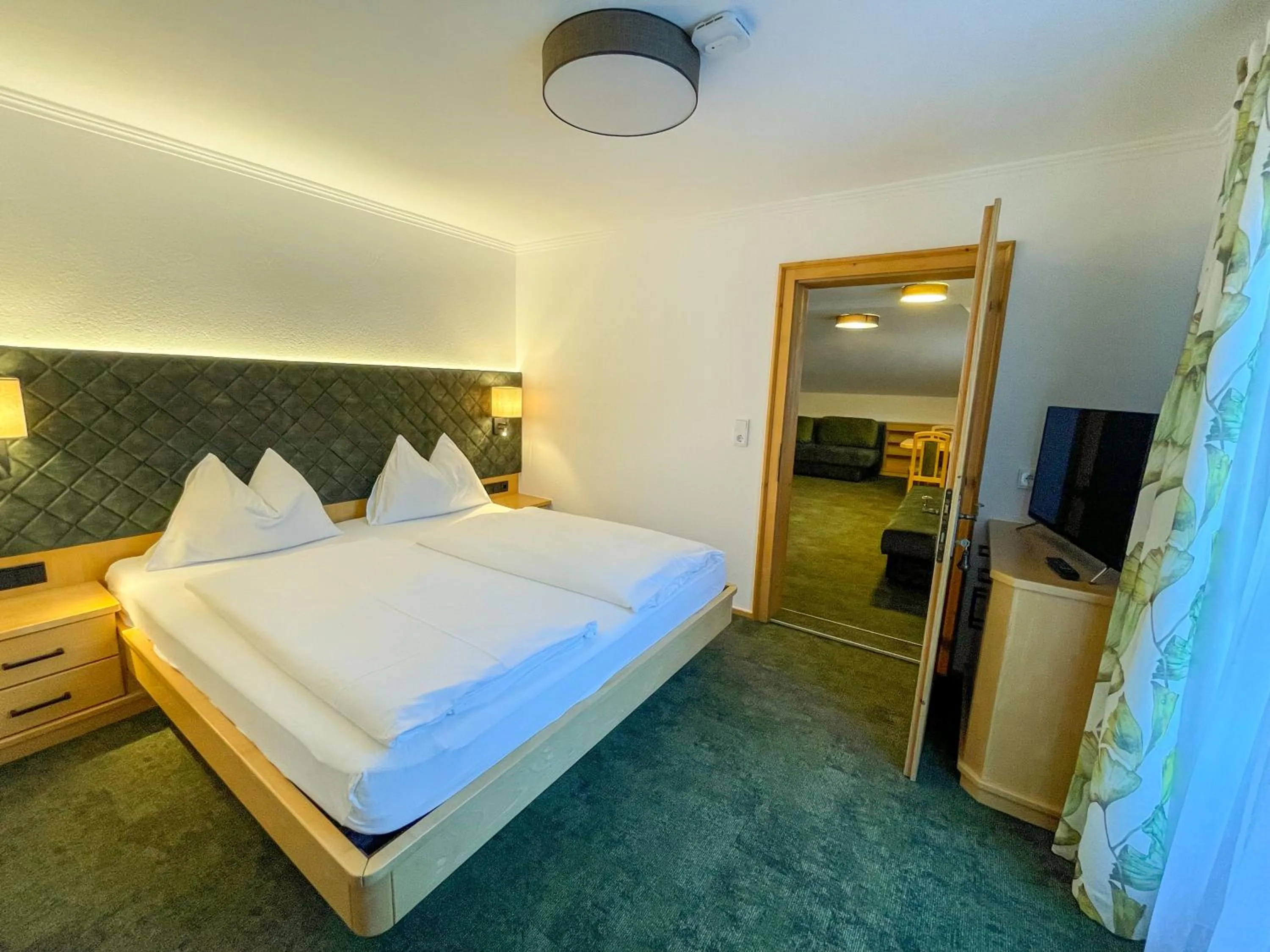 Photo of the whole room, Bed in Hotel Gasthof Siggen