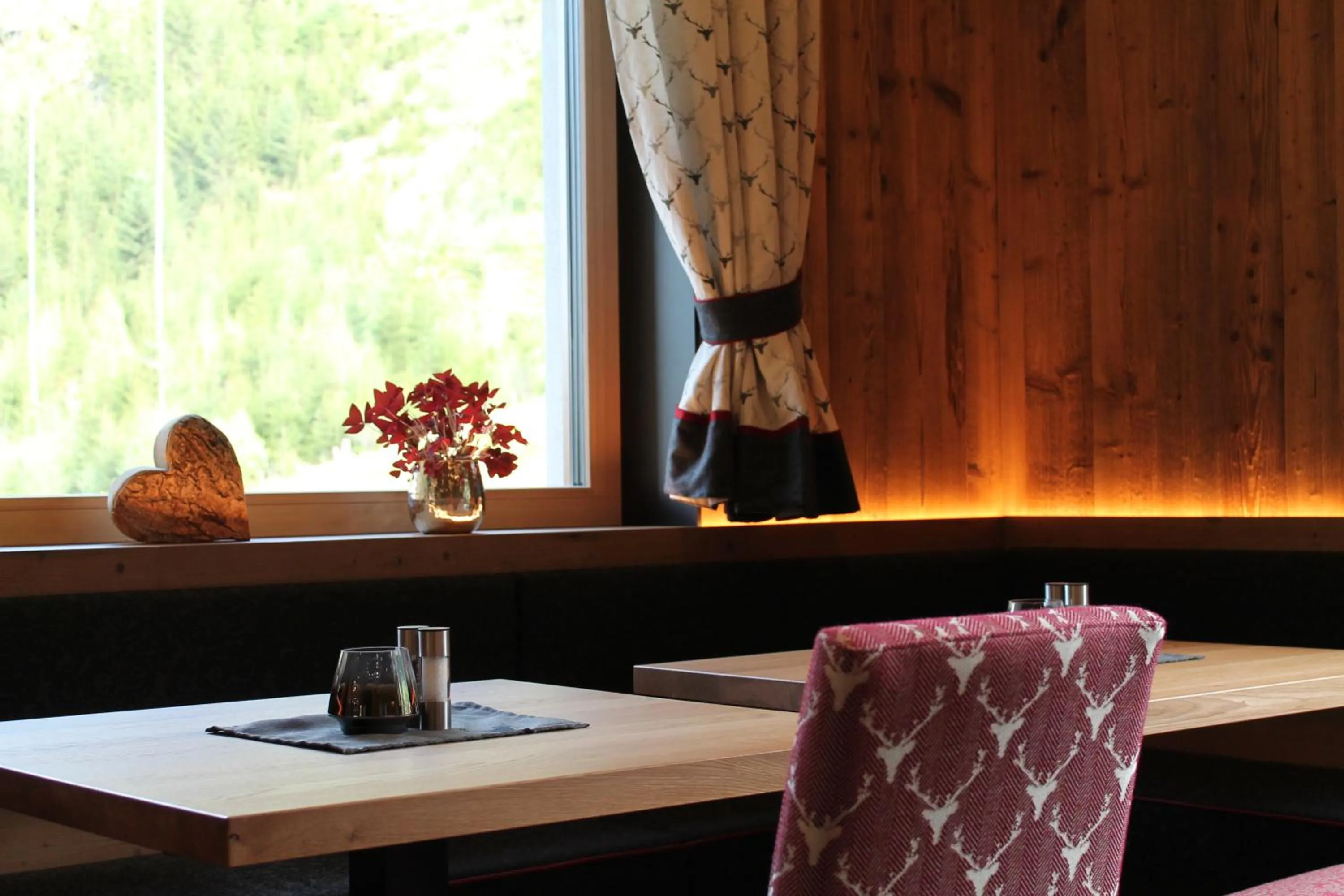 Restaurant/places to eat in Hotel Gasthof Siggen