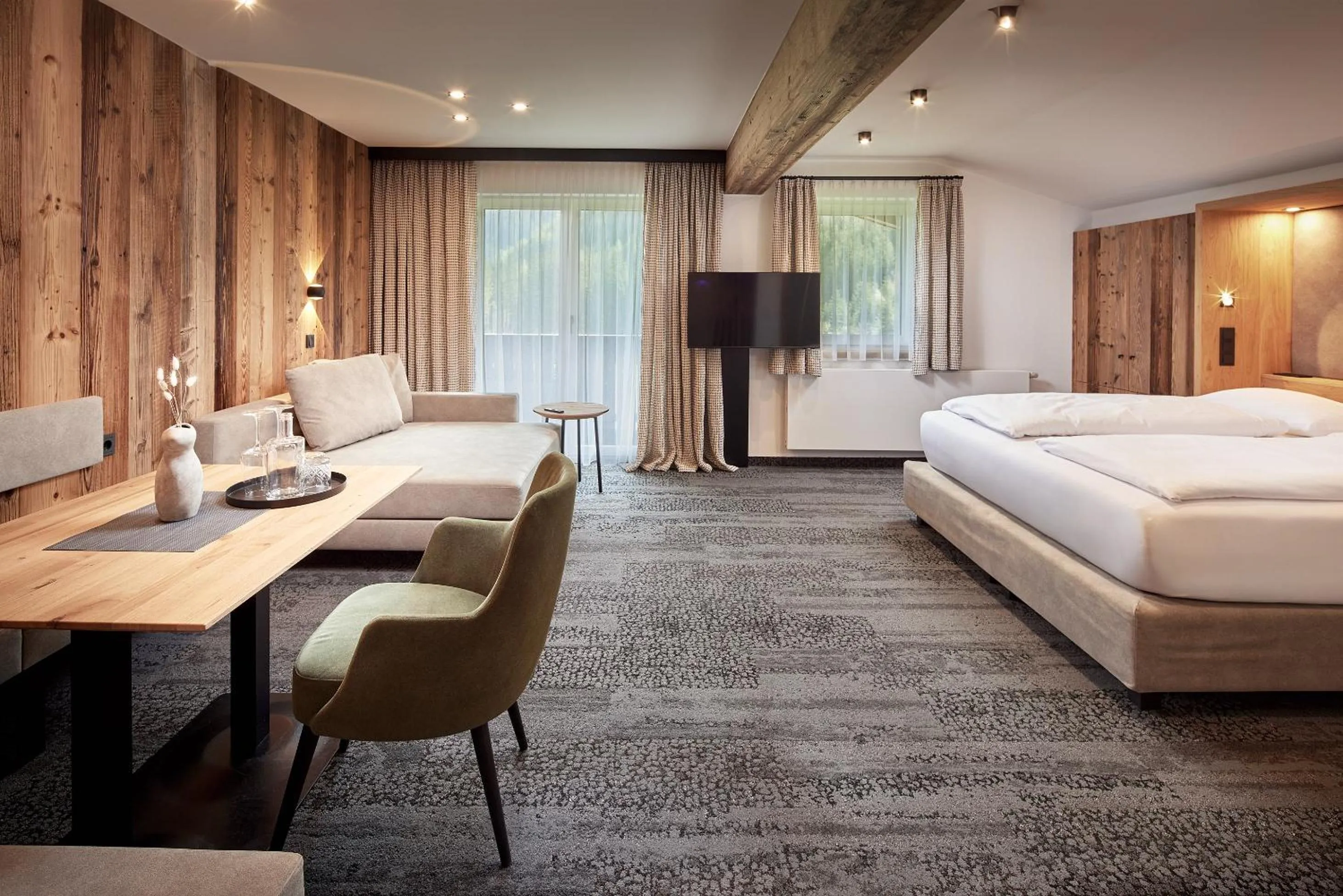 Living room, Bed in Hotel Gasthof Siggen