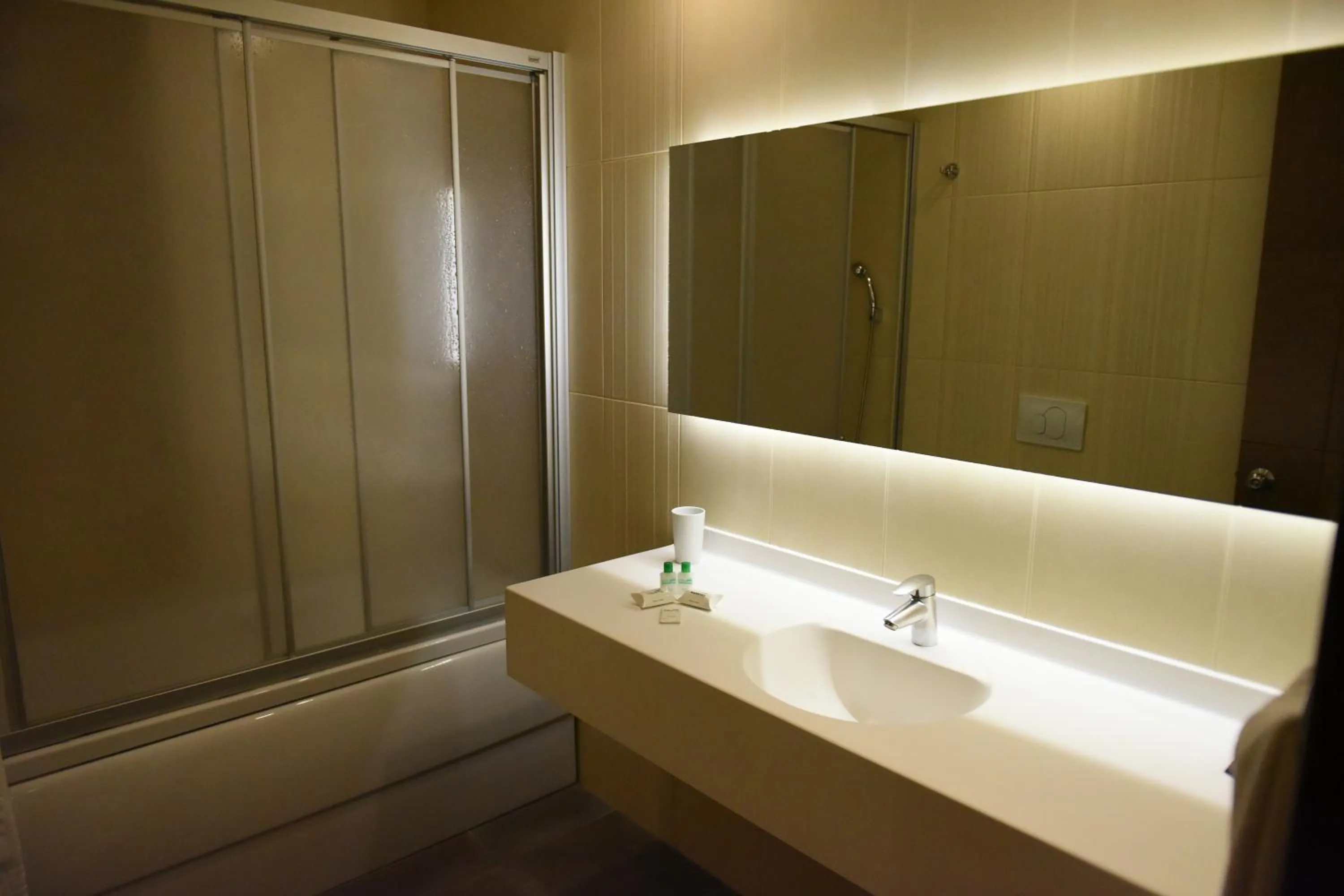 Shower in Baliktasi City Hotel & Spa