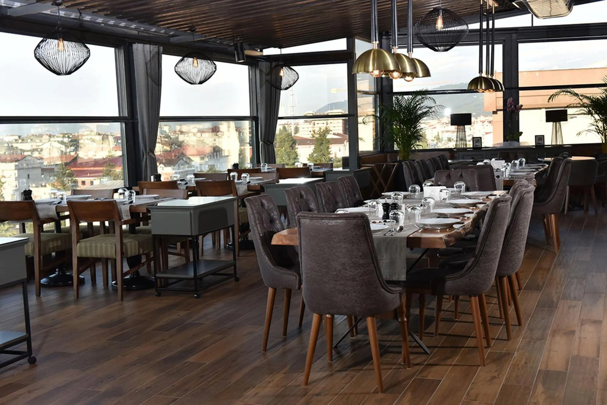 Restaurant/places to eat in Baliktasi City Hotel & Spa