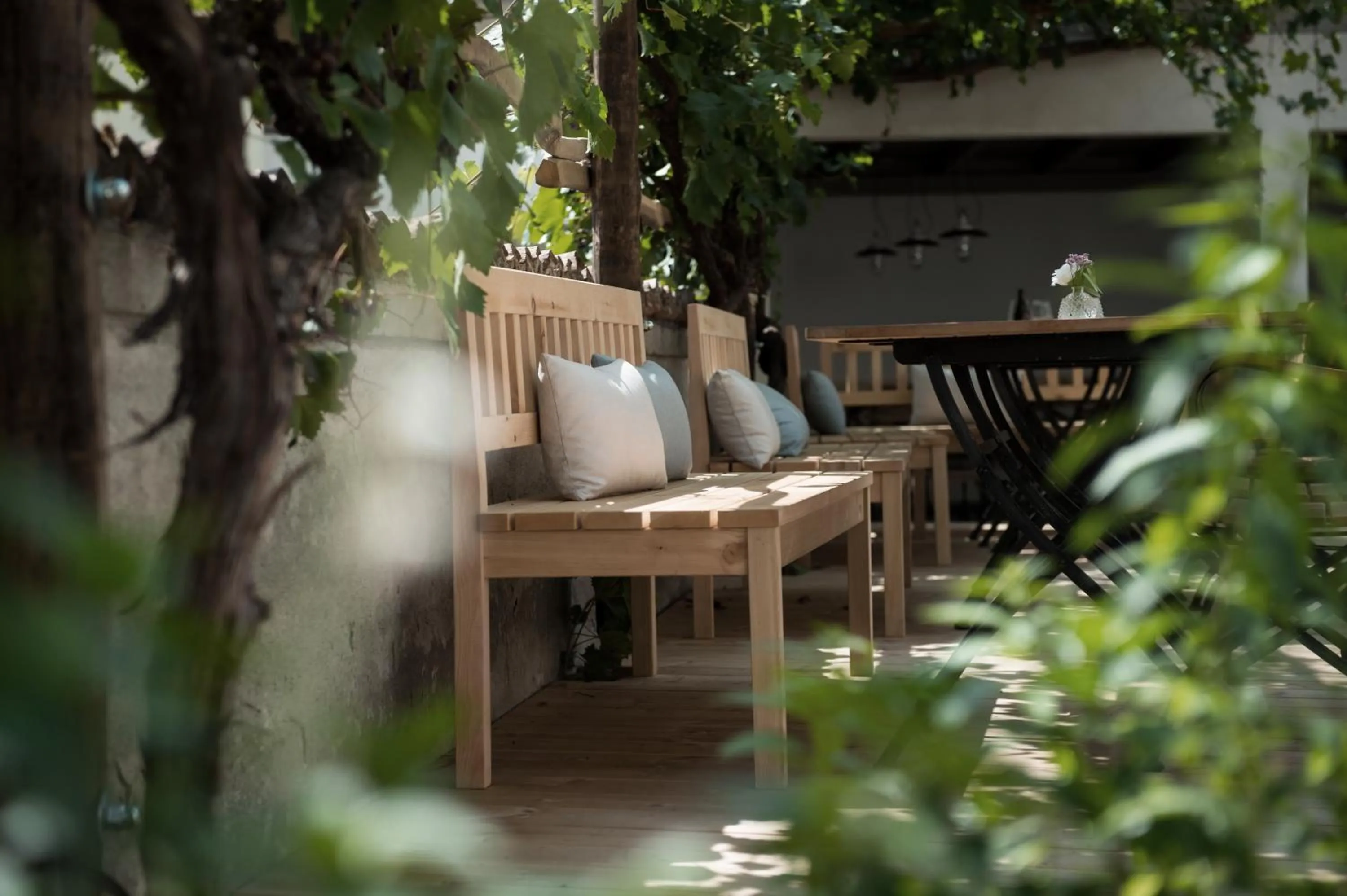 Restaurant/places to eat in 1477 Reichhalter, a Member of Design Hotels